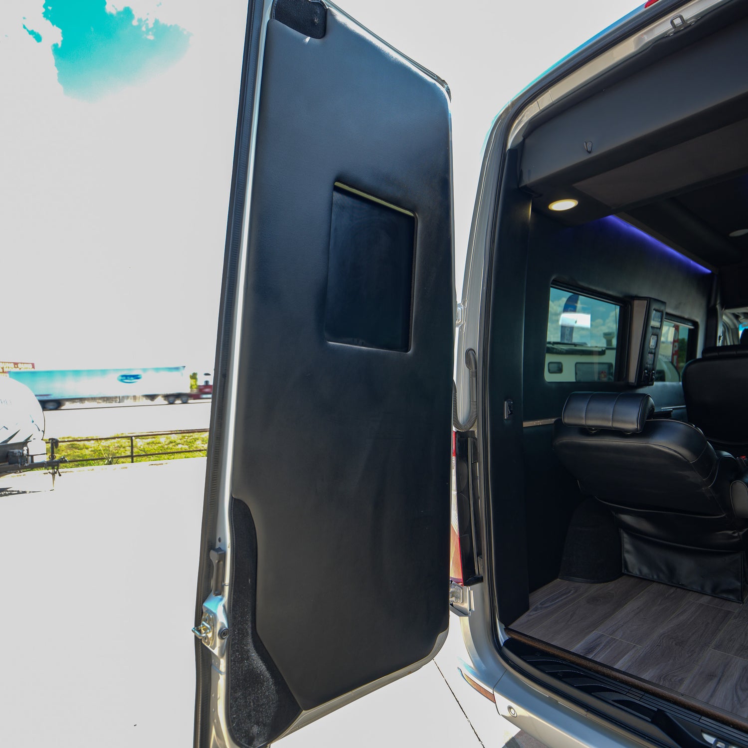 2023 Mercedes Sprinter 2500 - Preowned