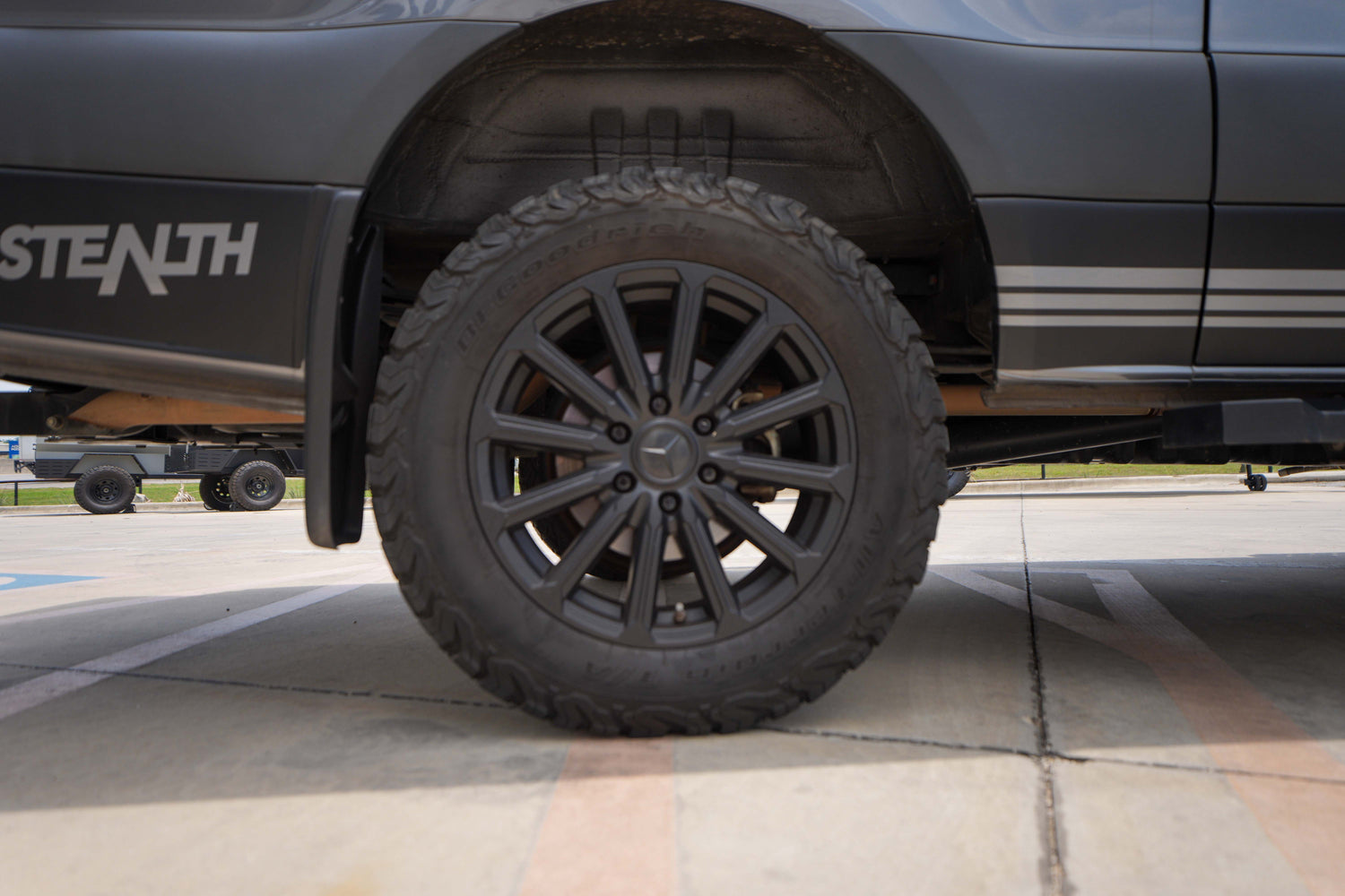 2023 Storyteller Overland Stealth Mode 4x4 - Preowned