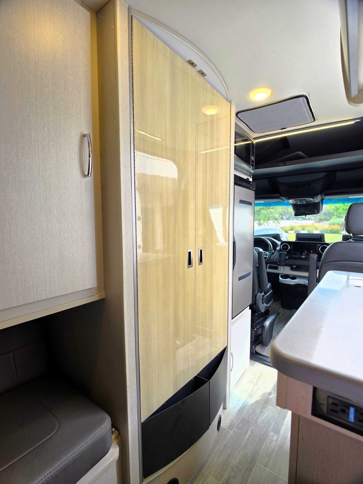 2023 Thor Sanctuary 19P - Preowned