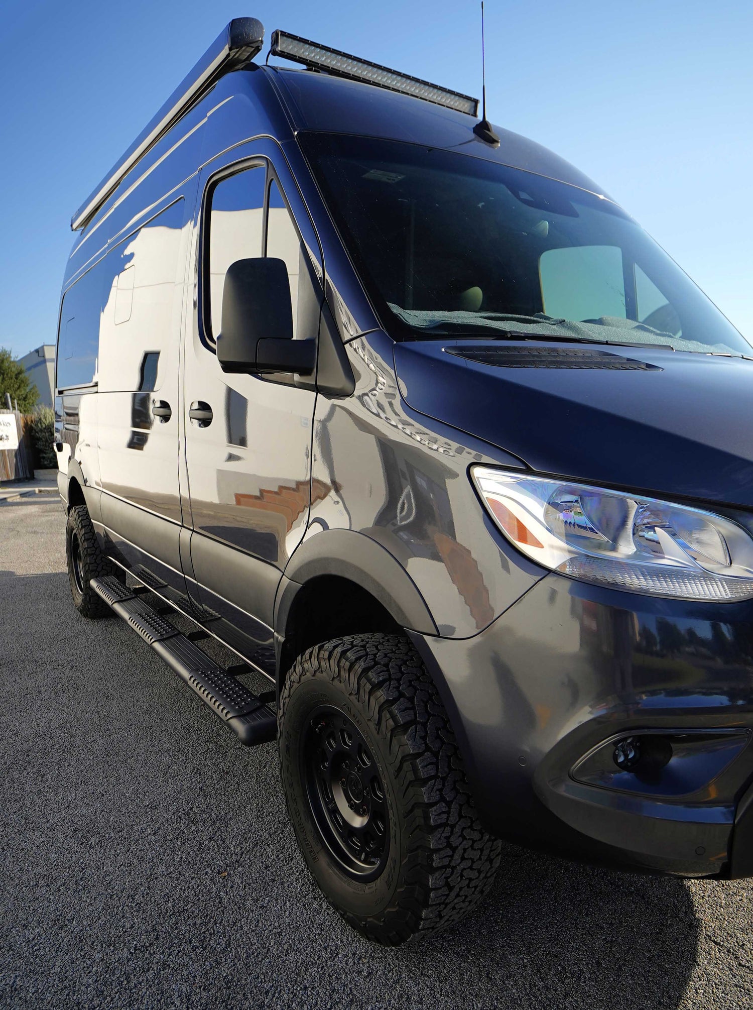 2023 Thor Sanctuary 19P - Preowned