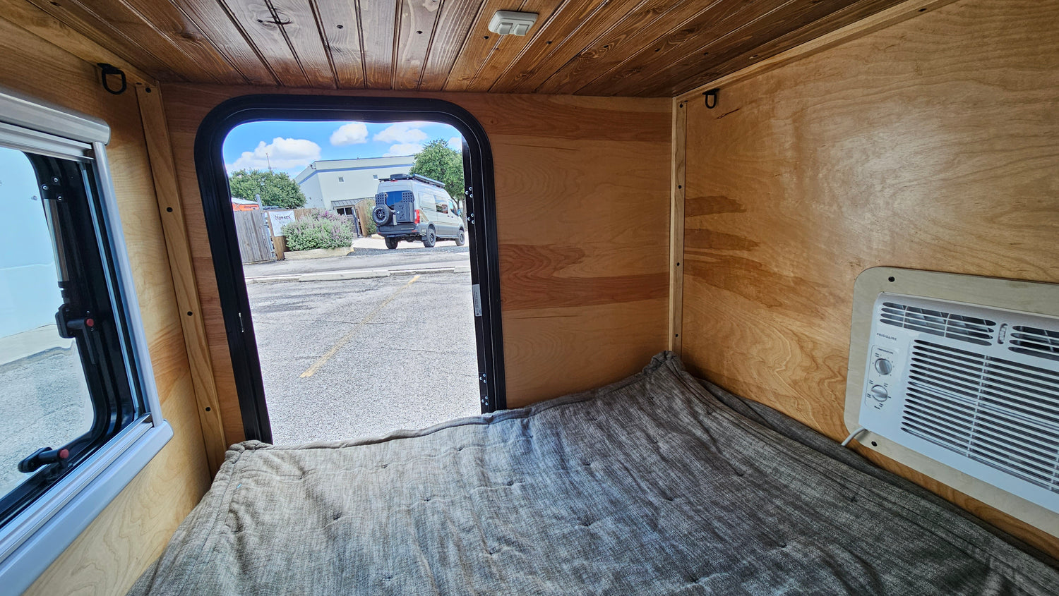 2021 Remolque terrestre de montaña rústica Overland Trekker Badlands Overlanding