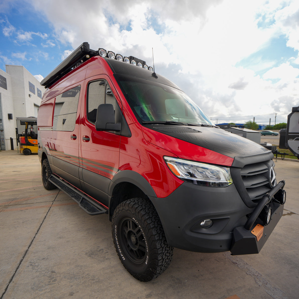 2024 Storyteller Overland Beast Mode Van Diesel - Preowned