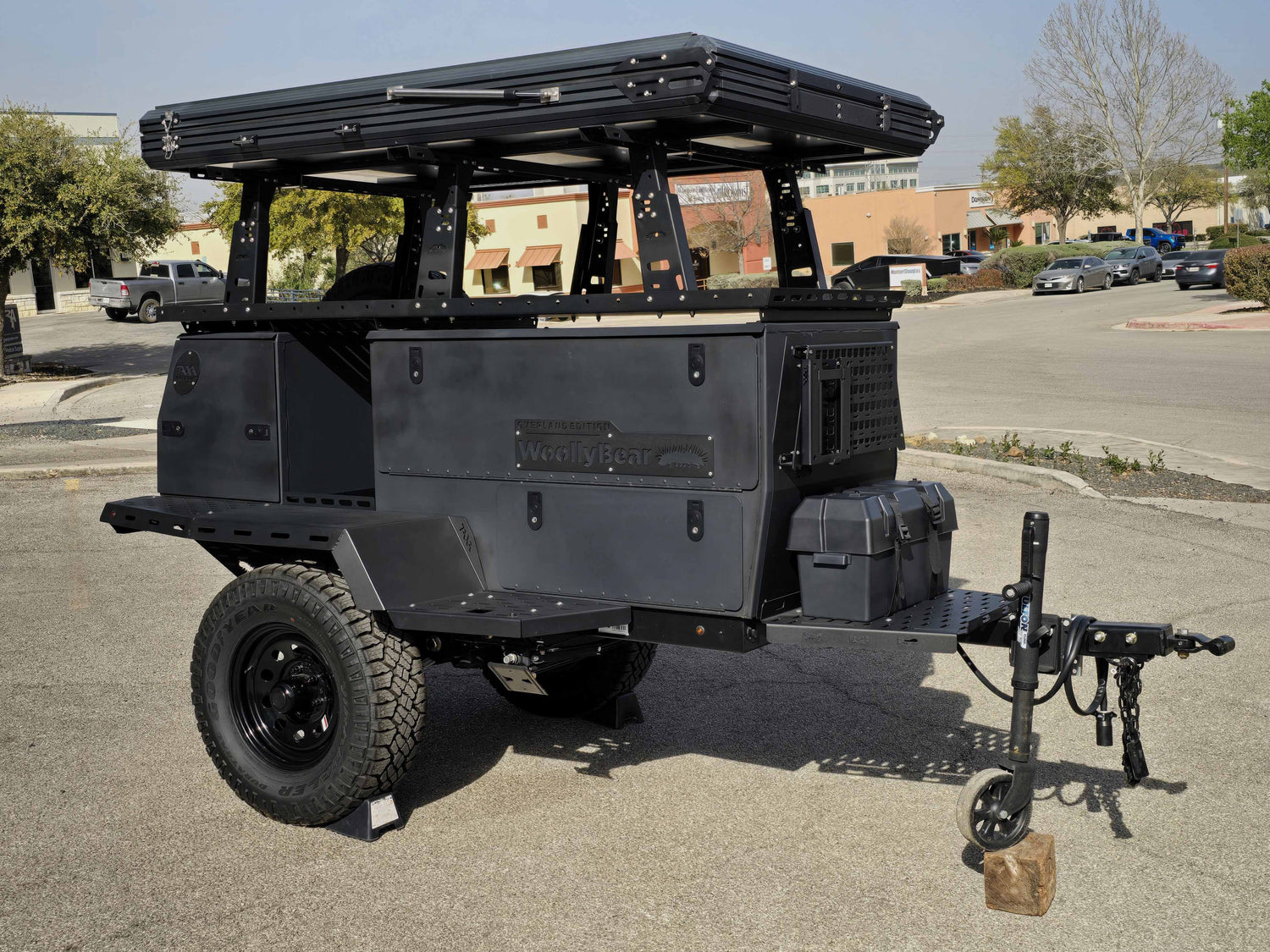 ¡¡VENDIDO!! Tráiler terrestre del oso lanudo de TAXA