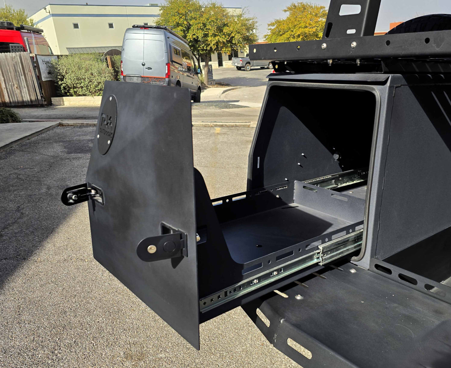 ¡¡VENDIDO!! Tráiler terrestre del oso lanudo de TAXA