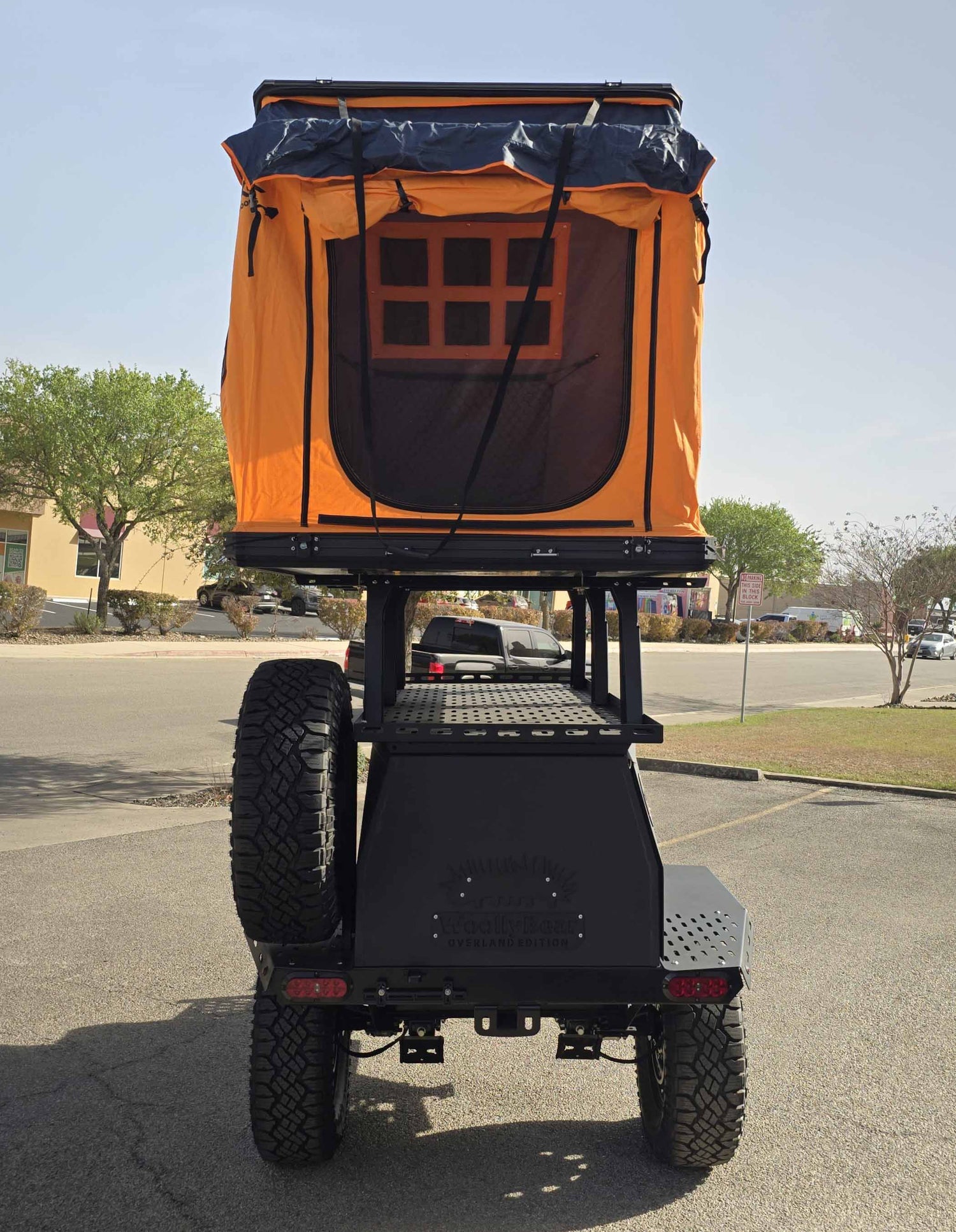 ¡¡VENDIDO!! Tráiler terrestre del oso lanudo de TAXA