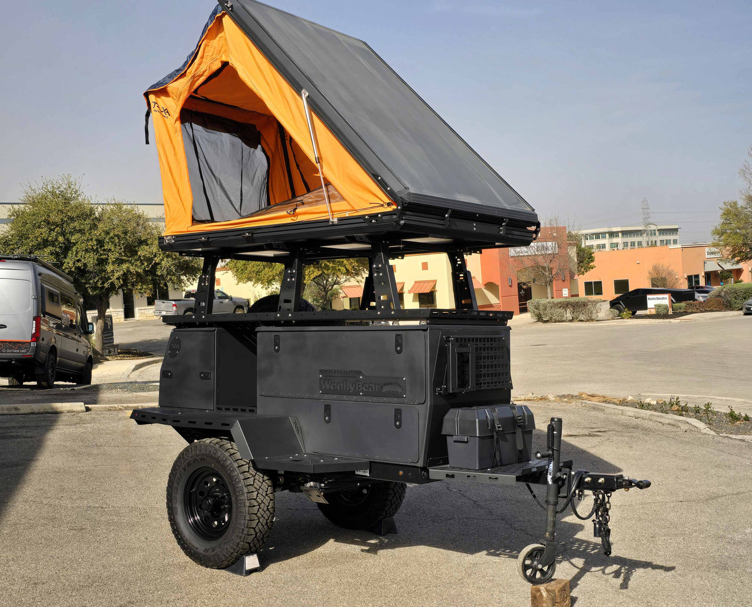 ¡¡VENDIDO!! Tráiler terrestre del oso lanudo de TAXA