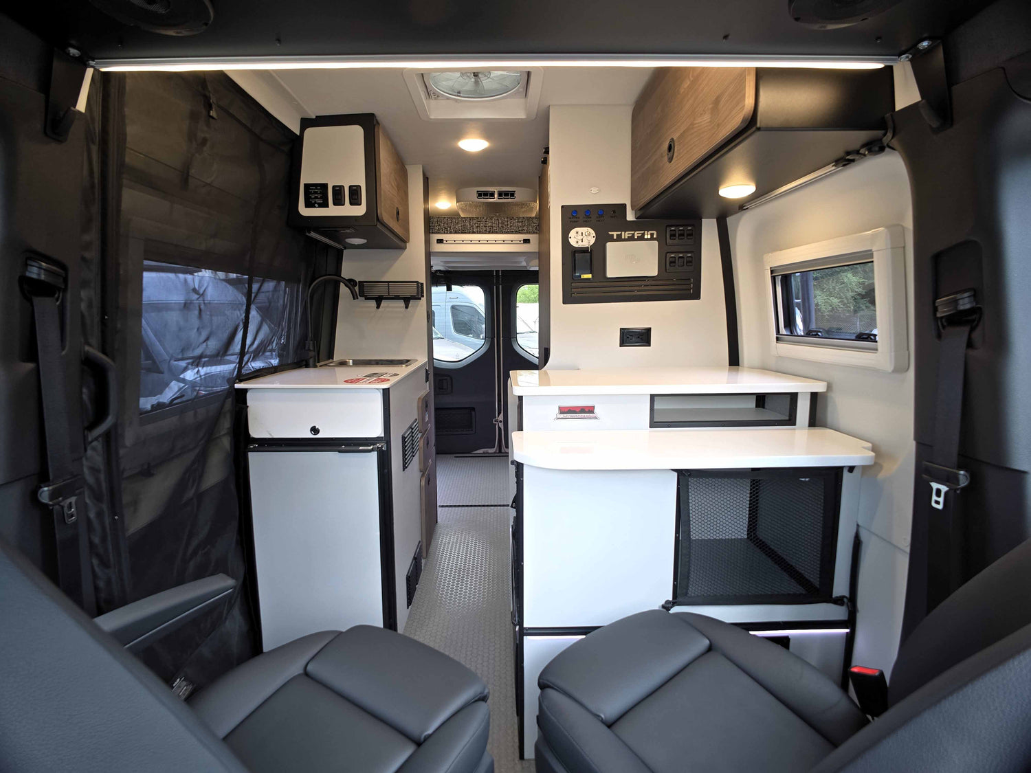 2026 Tiffin GH1 Adventure Bar Starlink Mini Pro.  Over $13,000 in Options Included