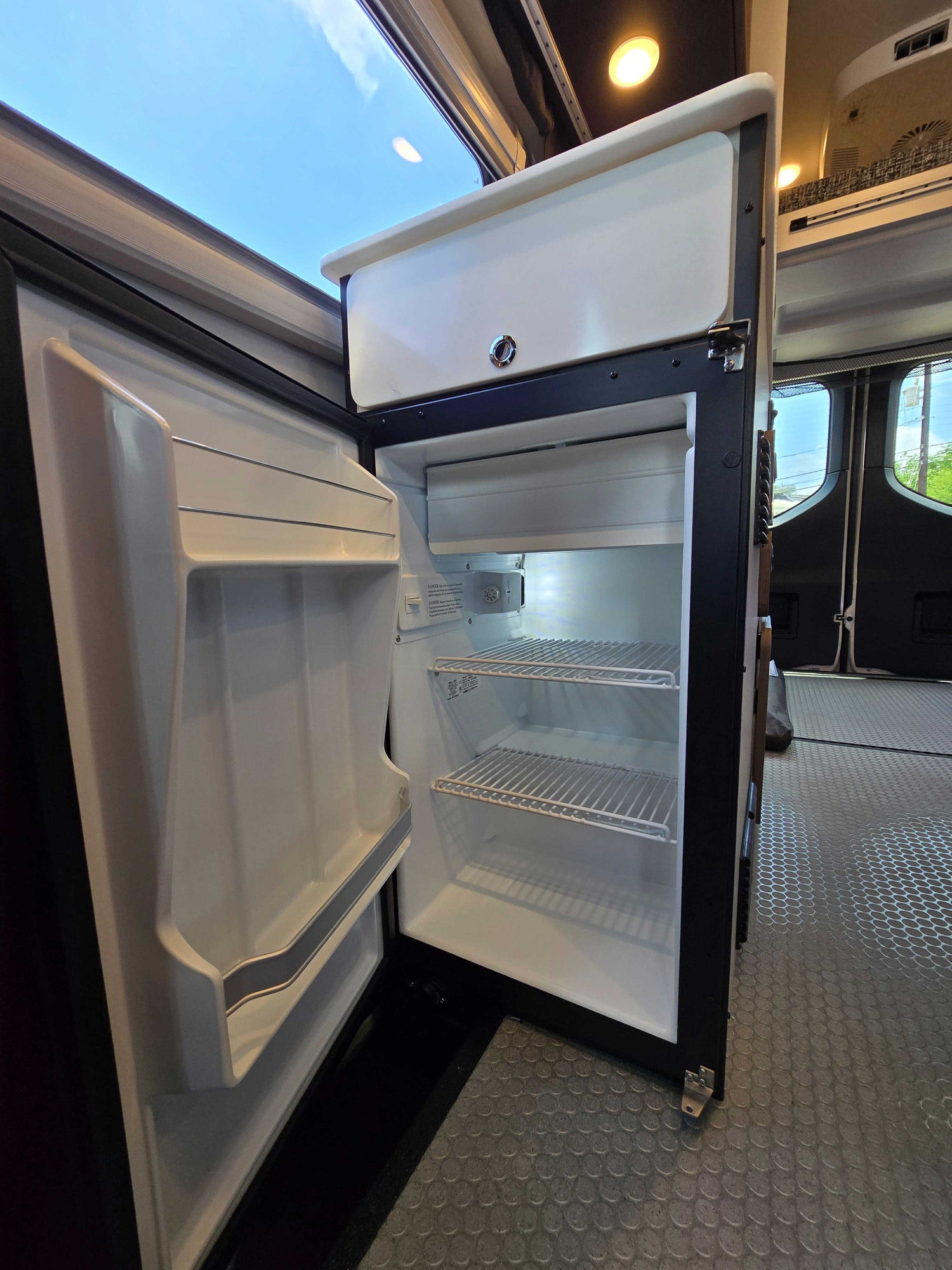 SOLD!! 2026 Tiffin GH1 Adventure Bar Starlink Mini Pro