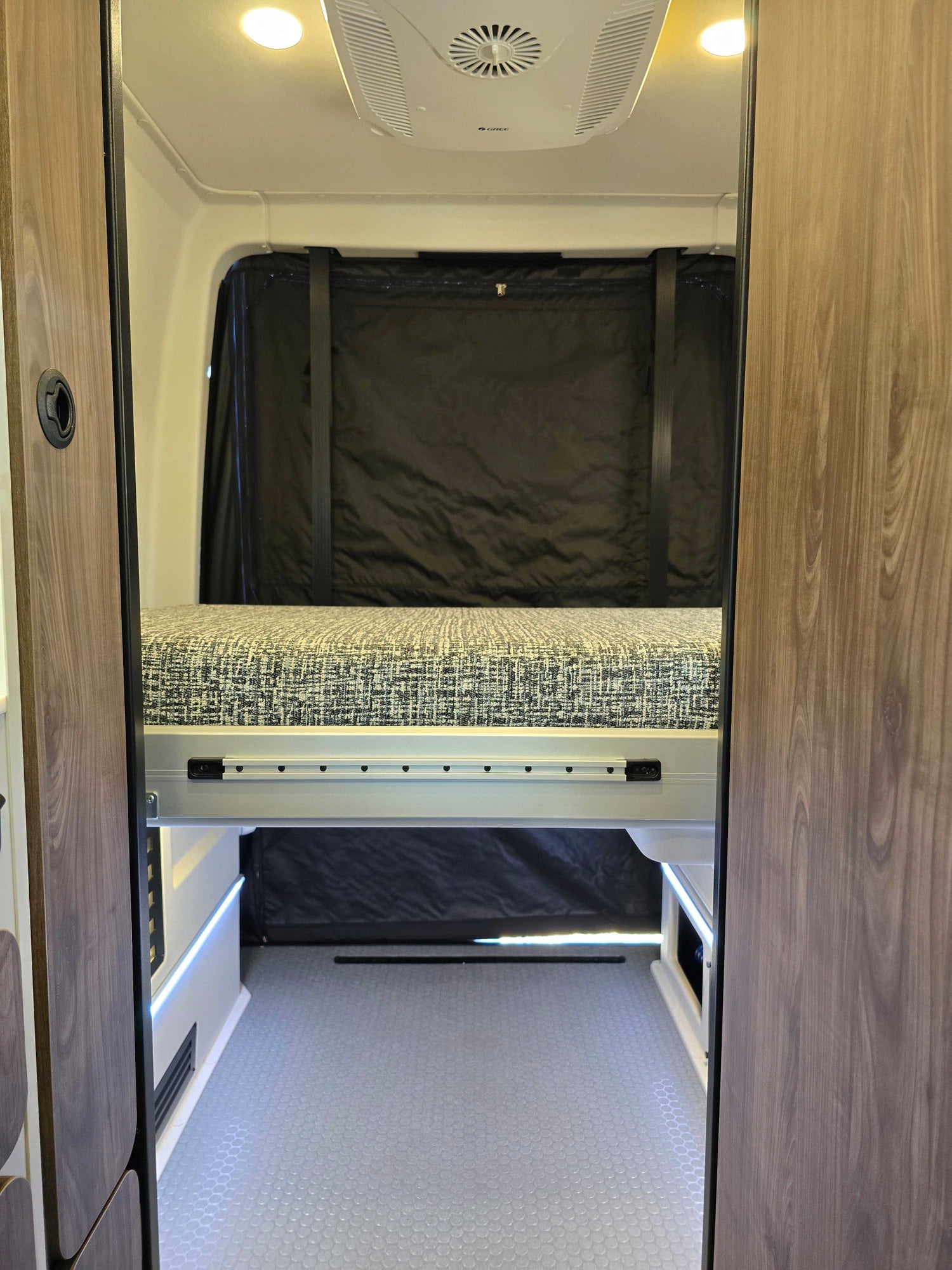 SOLD!! 2026 Tiffin GH1 Adventure Bar Starlink Mini Pro