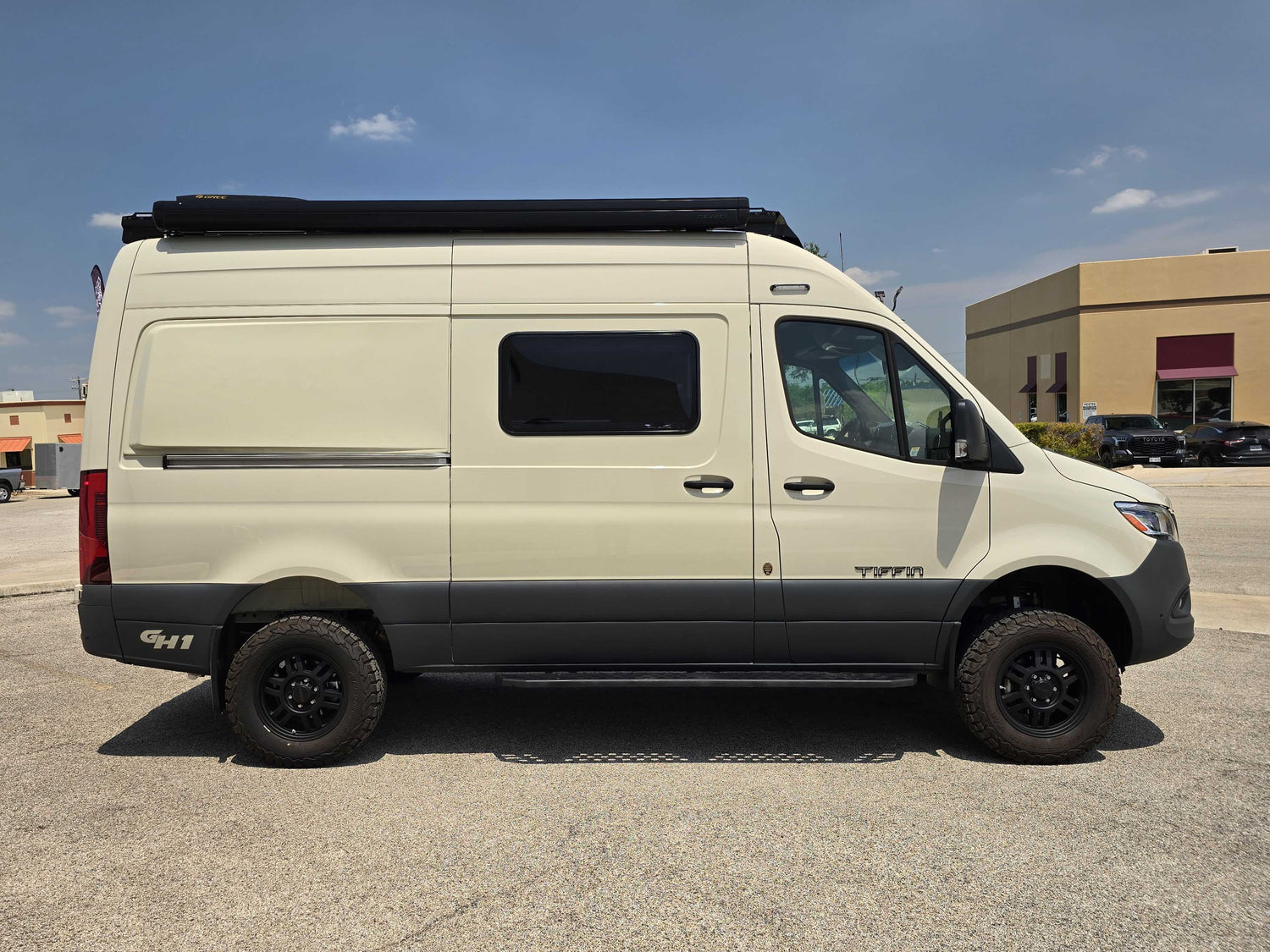 SOLD!! 2026 Tiffin GH1 Adventure Bar Starlink Mini Pro
