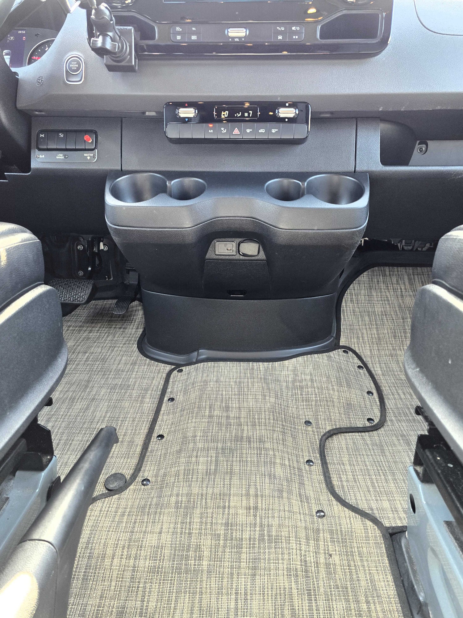 DEAL PENDING! 2022 STORYTELLER OVERLAND STEALTH OG - Preowned