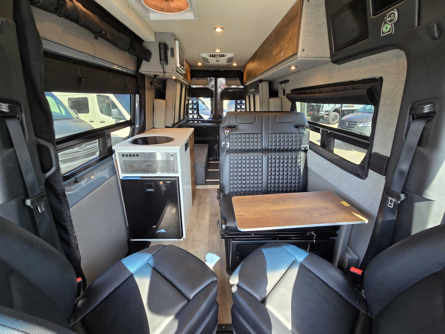 DEAL PENDING! 2022 STORYTELLER OVERLAND STEALTH OG - Preowned