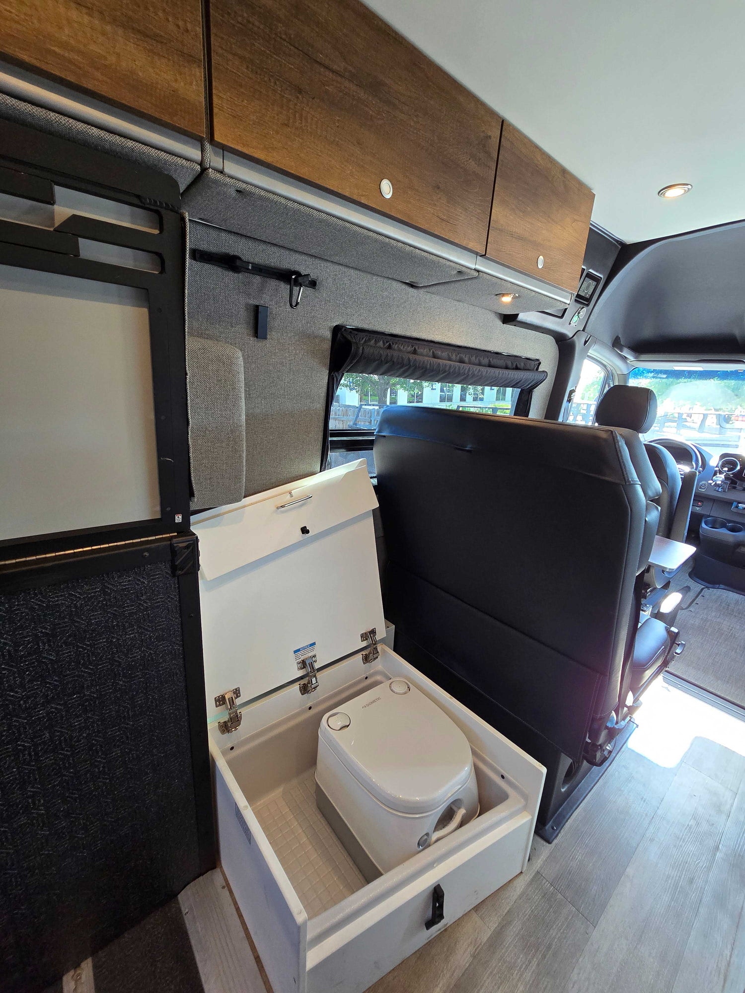 DEAL PENDING! 2022 STORYTELLER OVERLAND STEALTH OG - Preowned