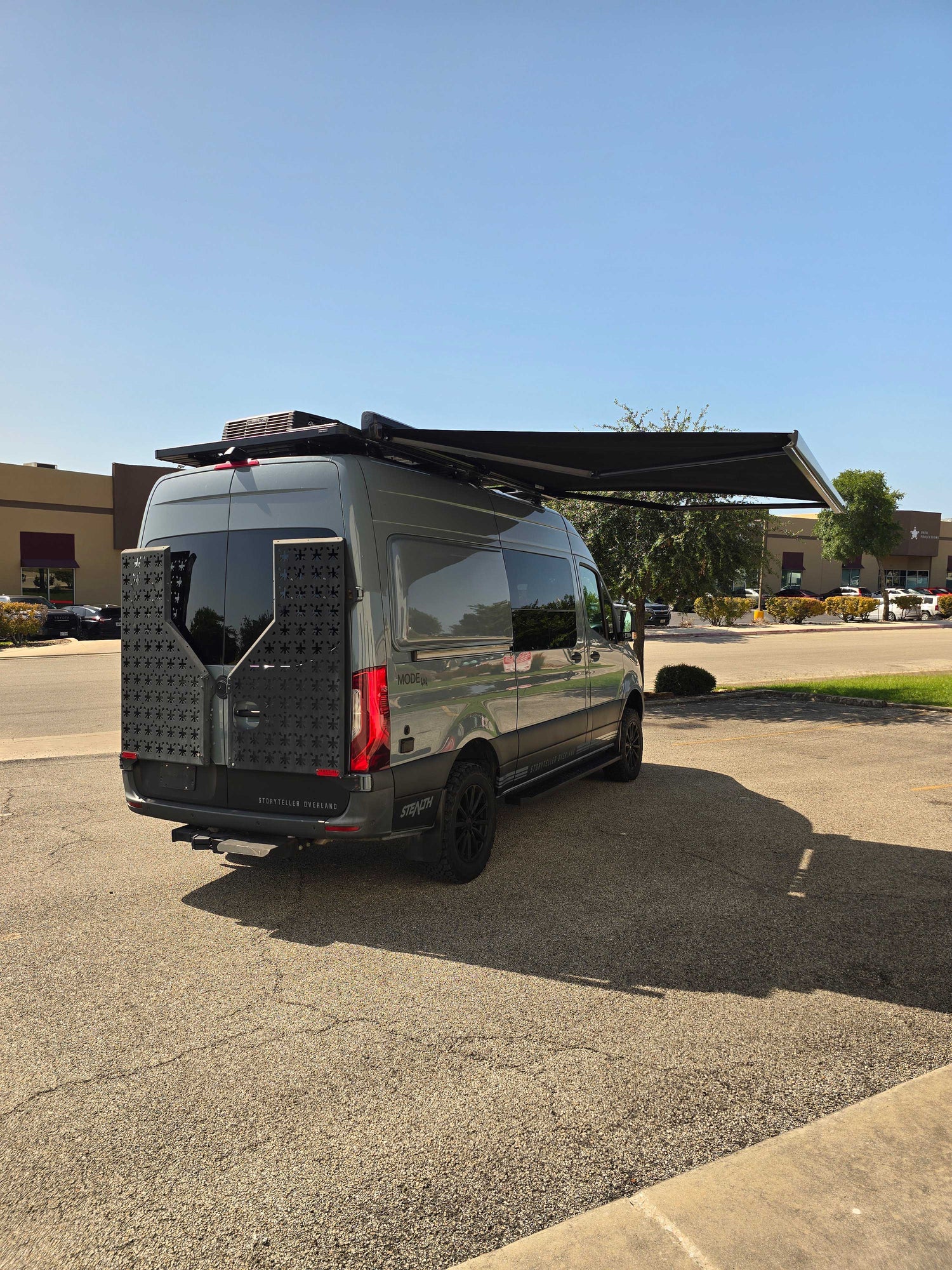 DEAL PENDING! 2022 STORYTELLER OVERLAND STEALTH OG - Preowned