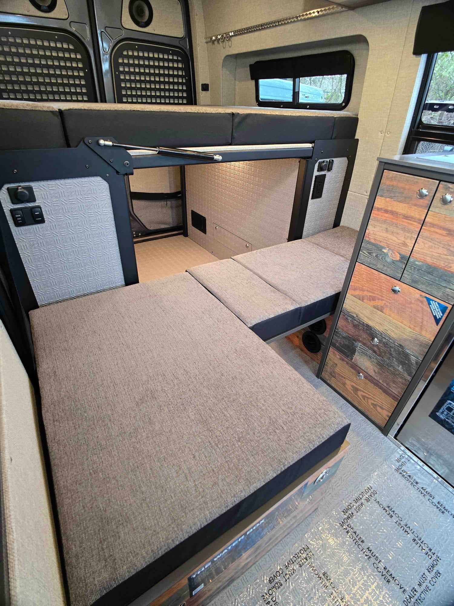 SOLD! 2025 Outside Van Syncline