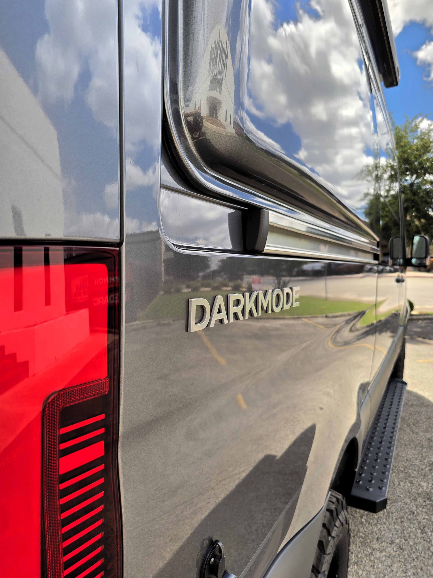 SOLD! 2025 STORYTELLER DARK MODE XO