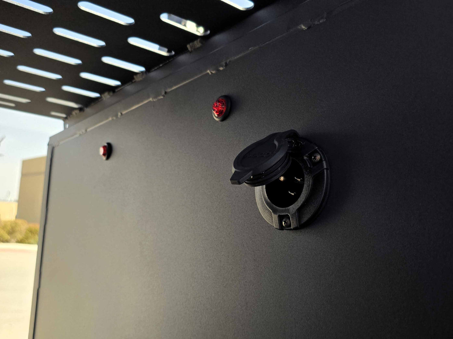 2025 Taxa Woolly Bear Overland EVO