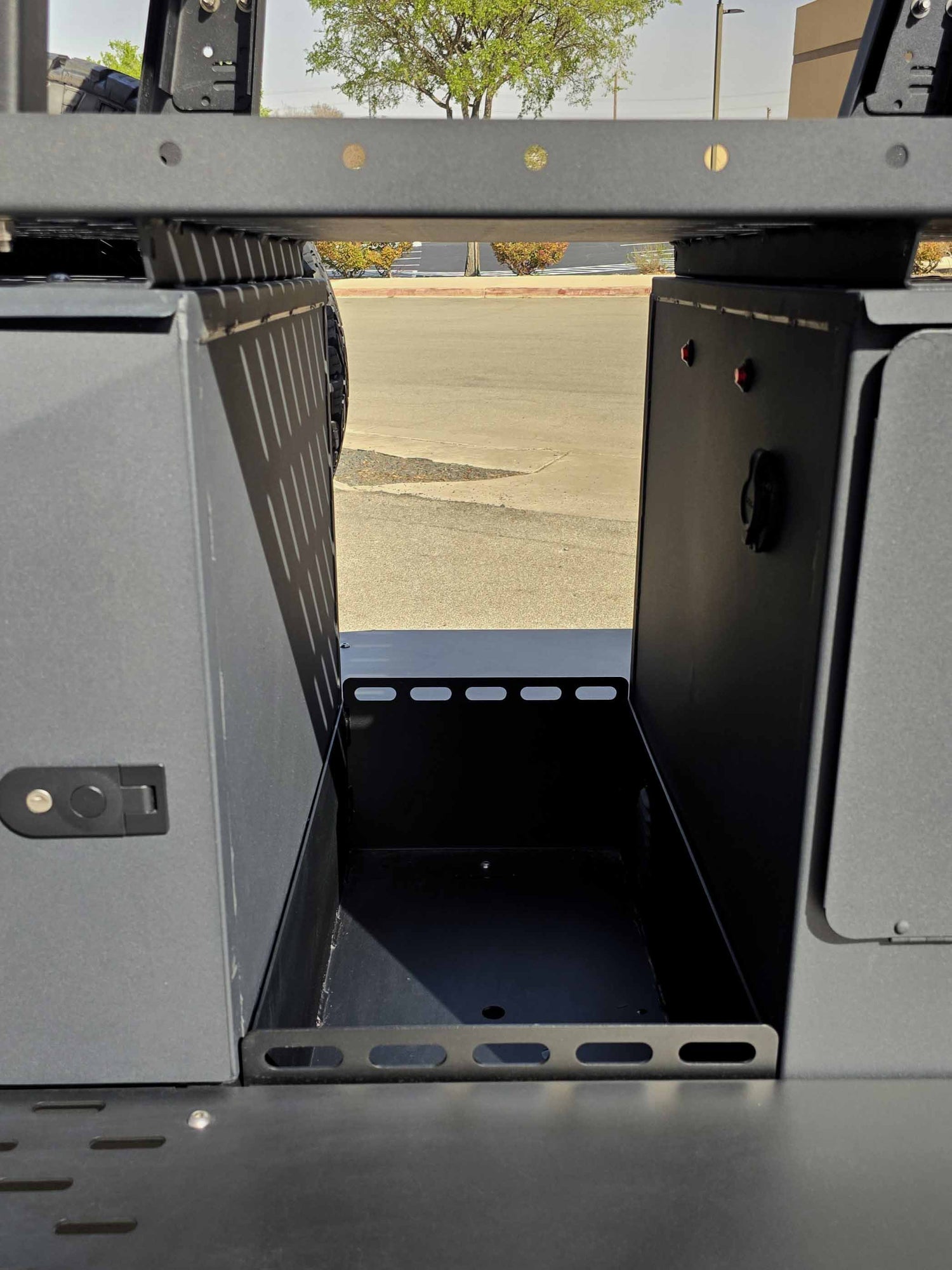 2025 Taxa Woolly Bear Overland EVO