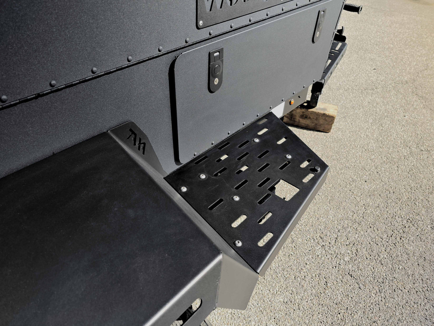 2025 Taxa Woolly Bear Overland EVO