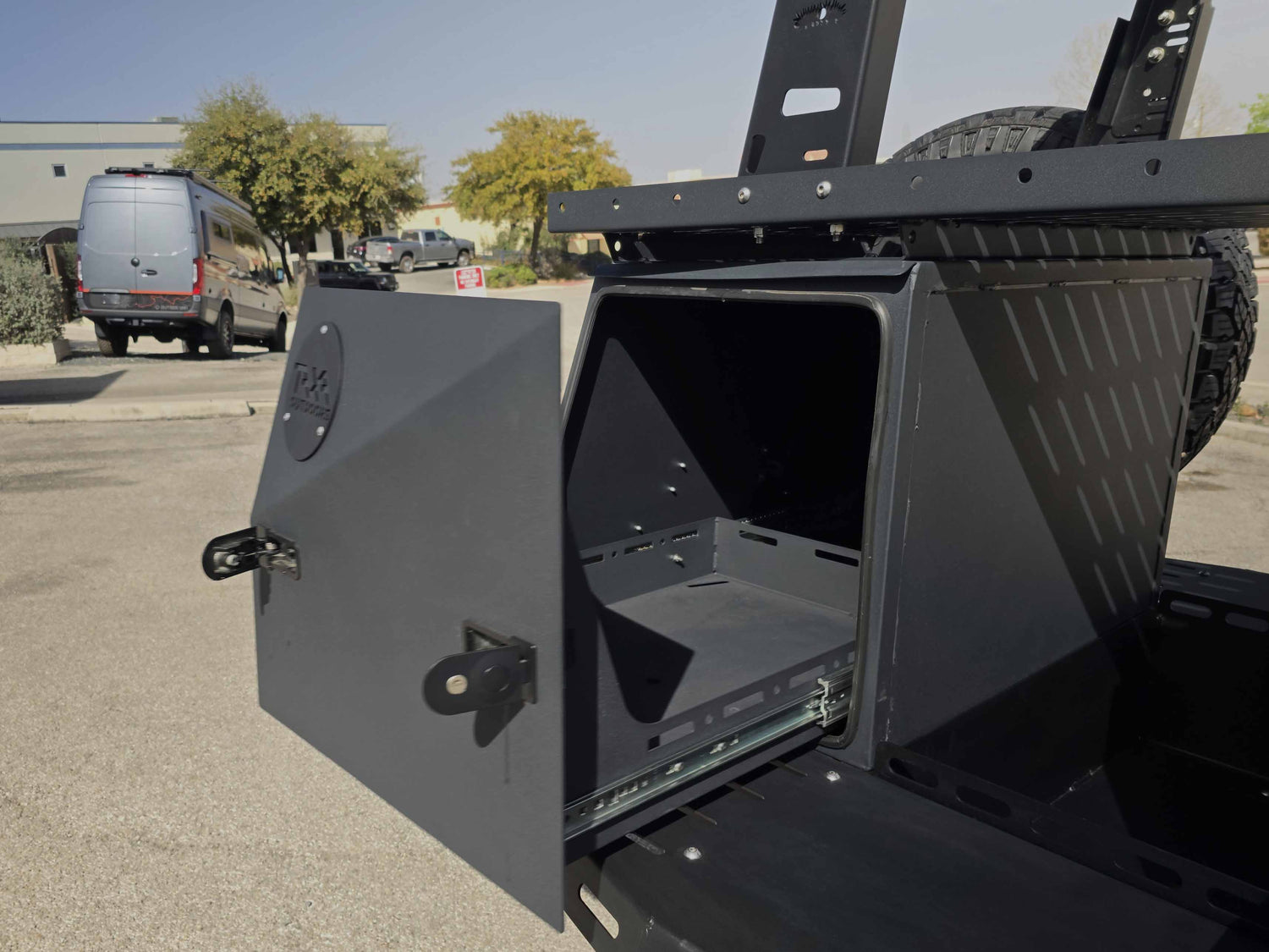 2025 Taxa Woolly Bear Overland EVO