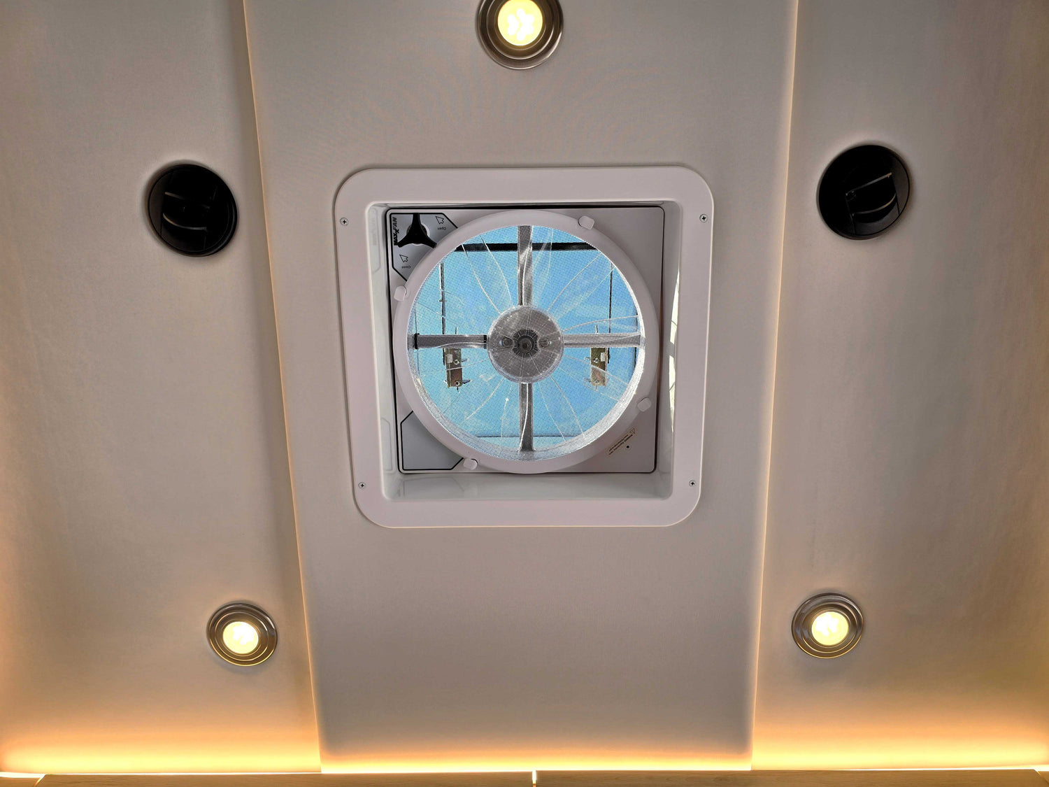 2025 STORYTELLER OVERLAND GXV HILT CEMENT