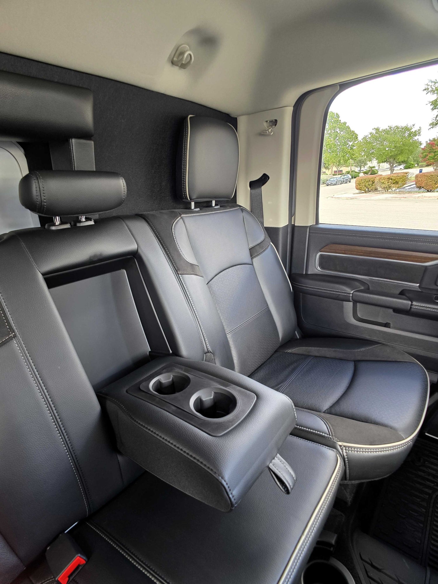 2025 STORYTELLER OVERLAND GXV HILT CEMENT