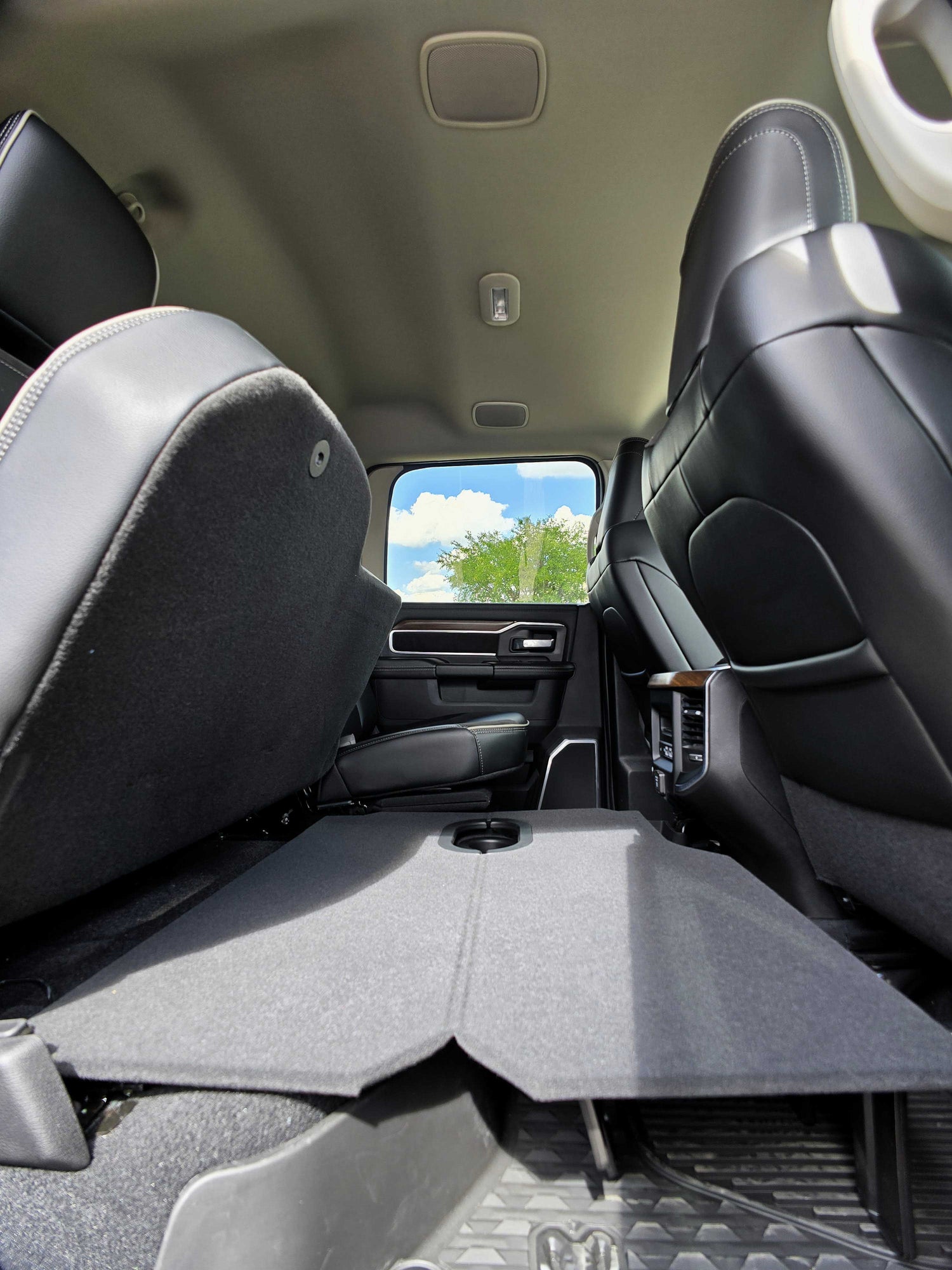 2025 STORYTELLER OVERLAND GXV HILT CEMENT