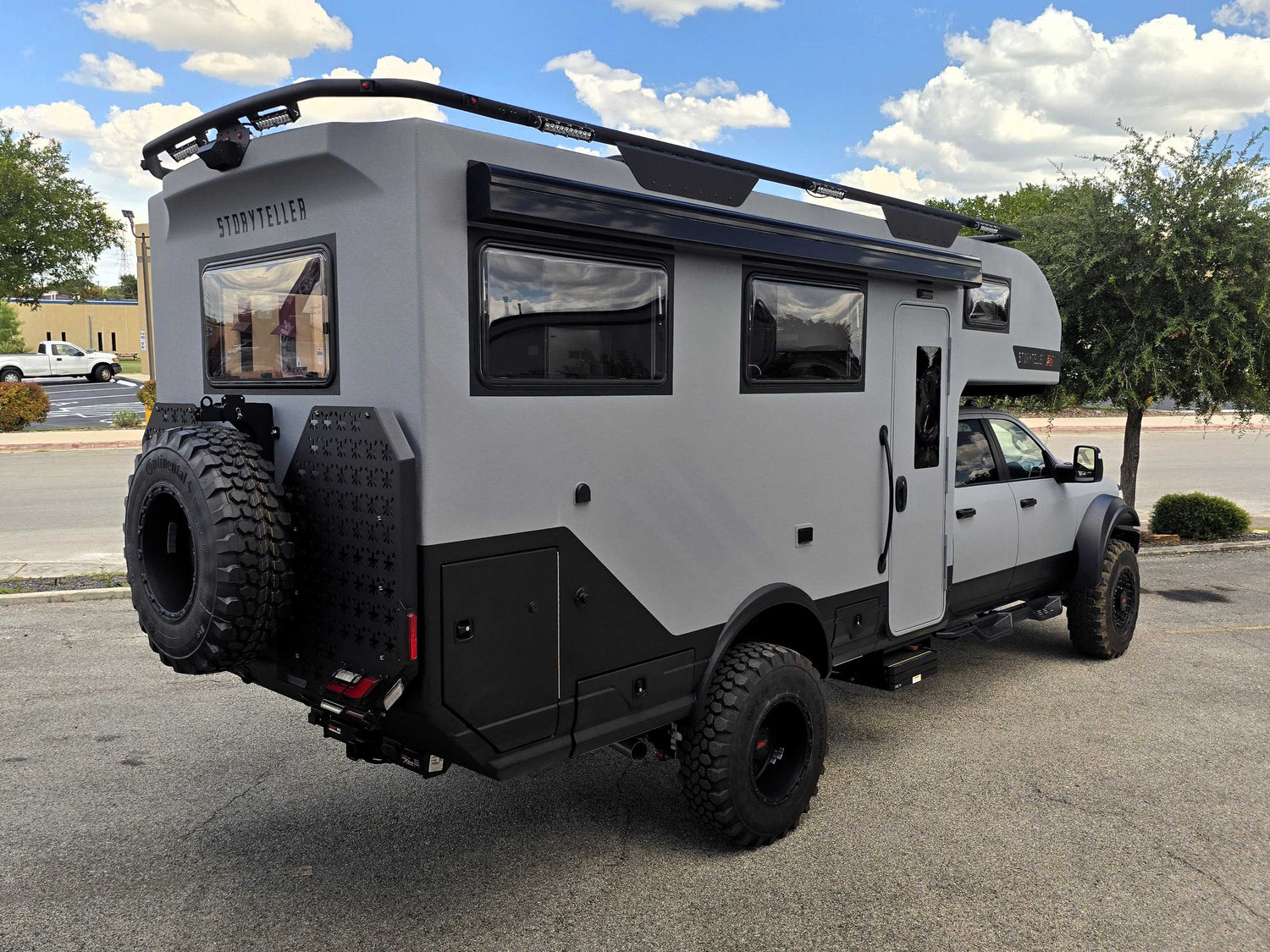 2025 STORYTELLER OVERLAND GXV HILT CEMENT