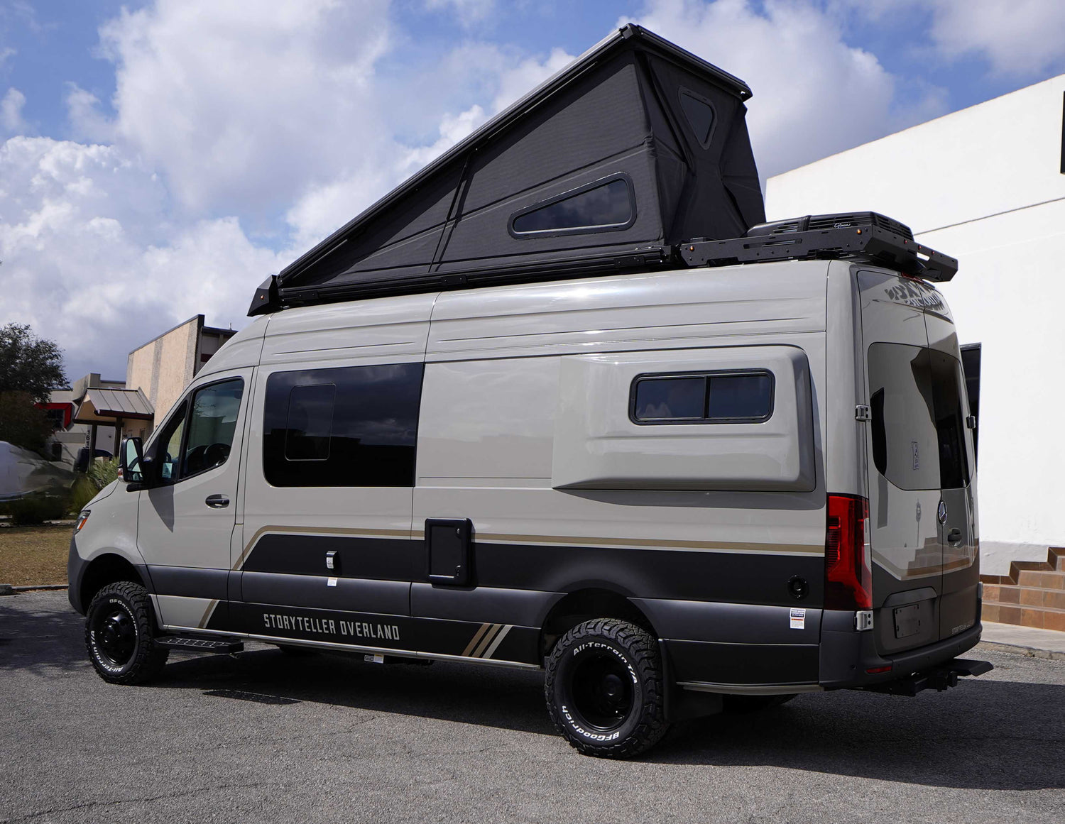 DEAL PENDING! 2025 Storyteller Overland Crew Mode 170