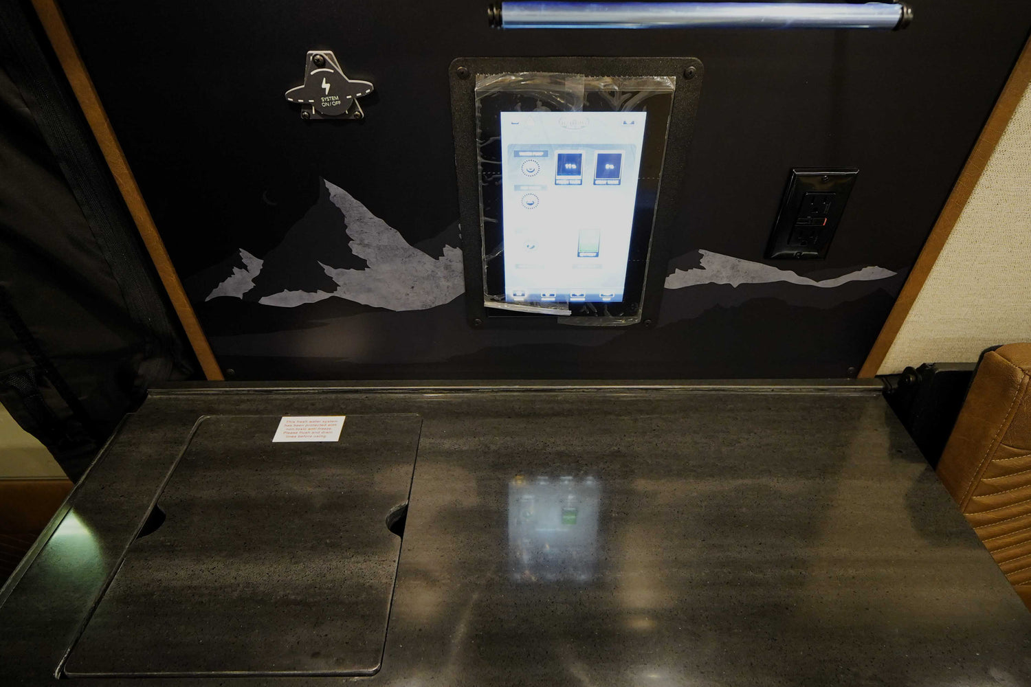 DEAL PENDING! 2025 Storyteller Overland Crew Mode 170