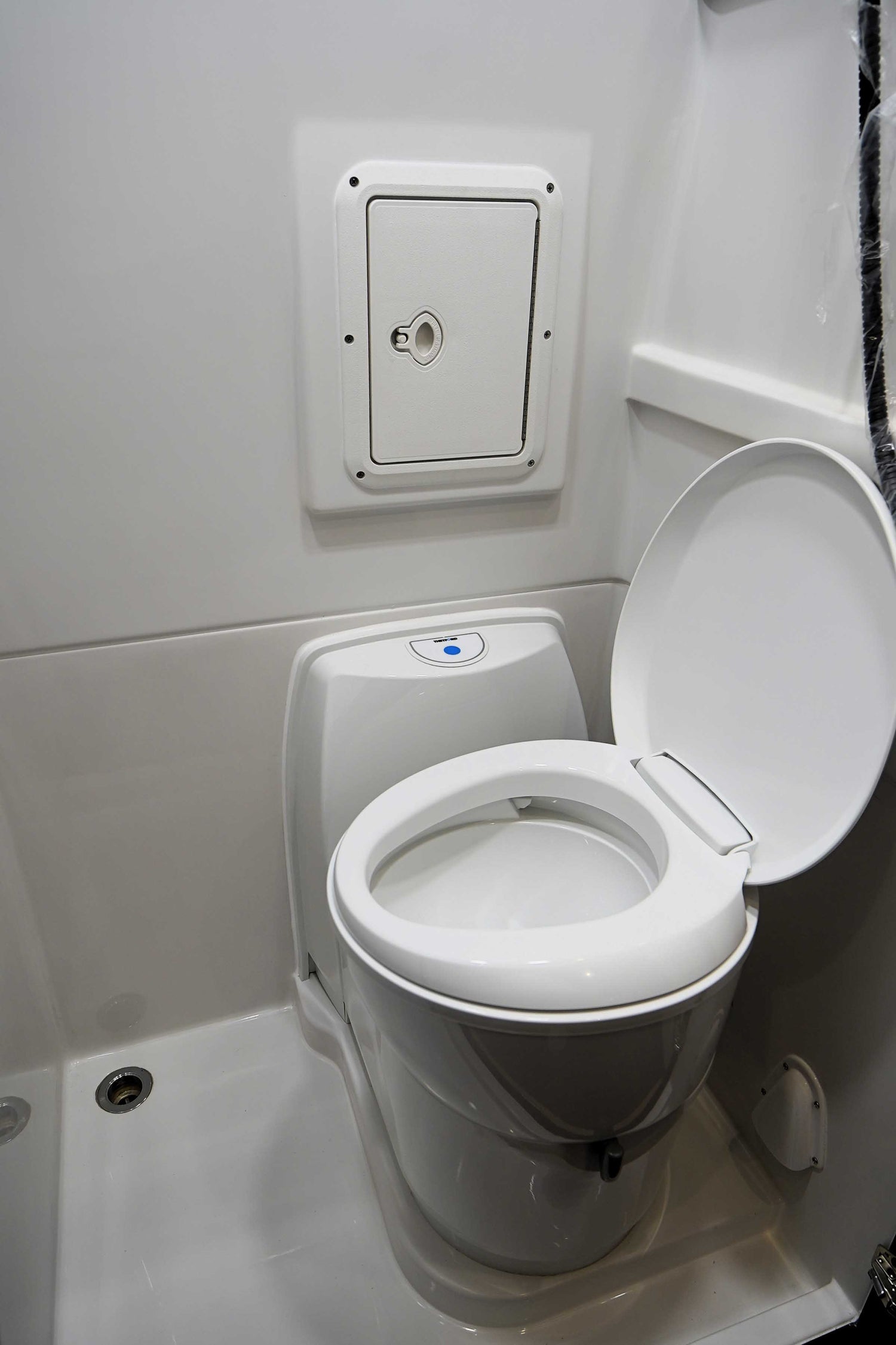 DEAL PENDING! 2025 Storyteller Overland Crew Mode 170