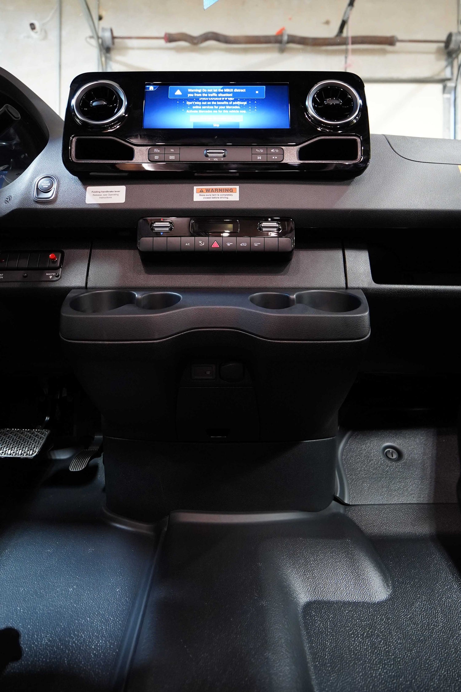 DEAL PENDING! 2025 Storyteller Overland Crew Mode 170