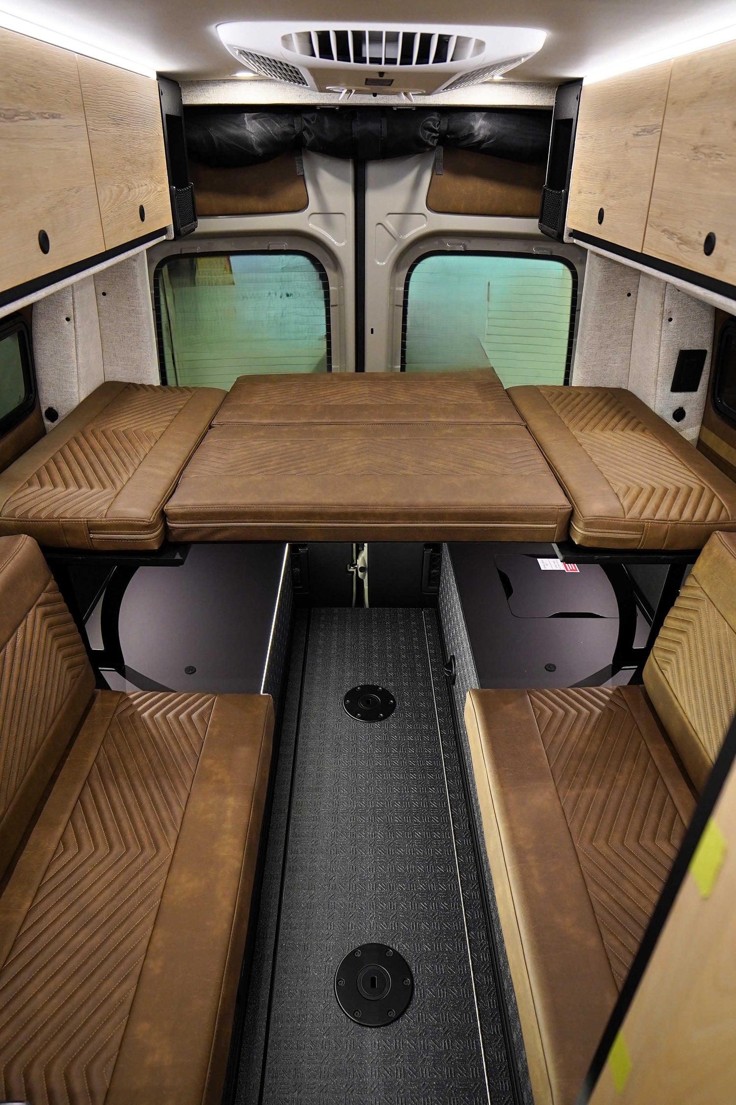 DEAL PENDING! 2025 Storyteller Overland Crew Mode 170