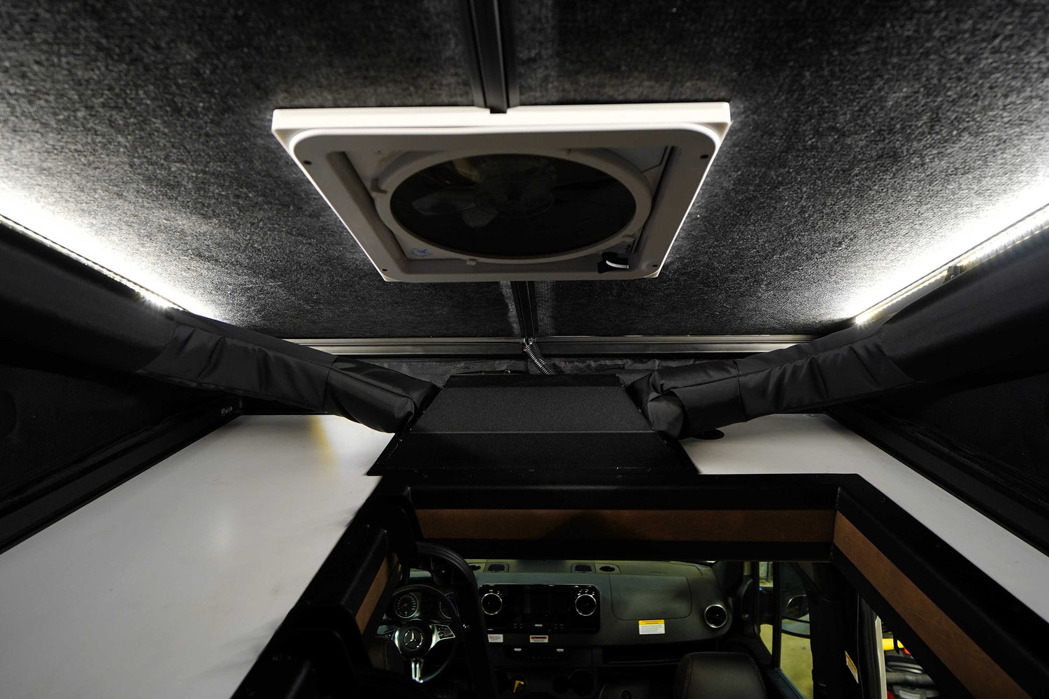 DEAL PENDING! 2025 Storyteller Overland Crew Mode 170