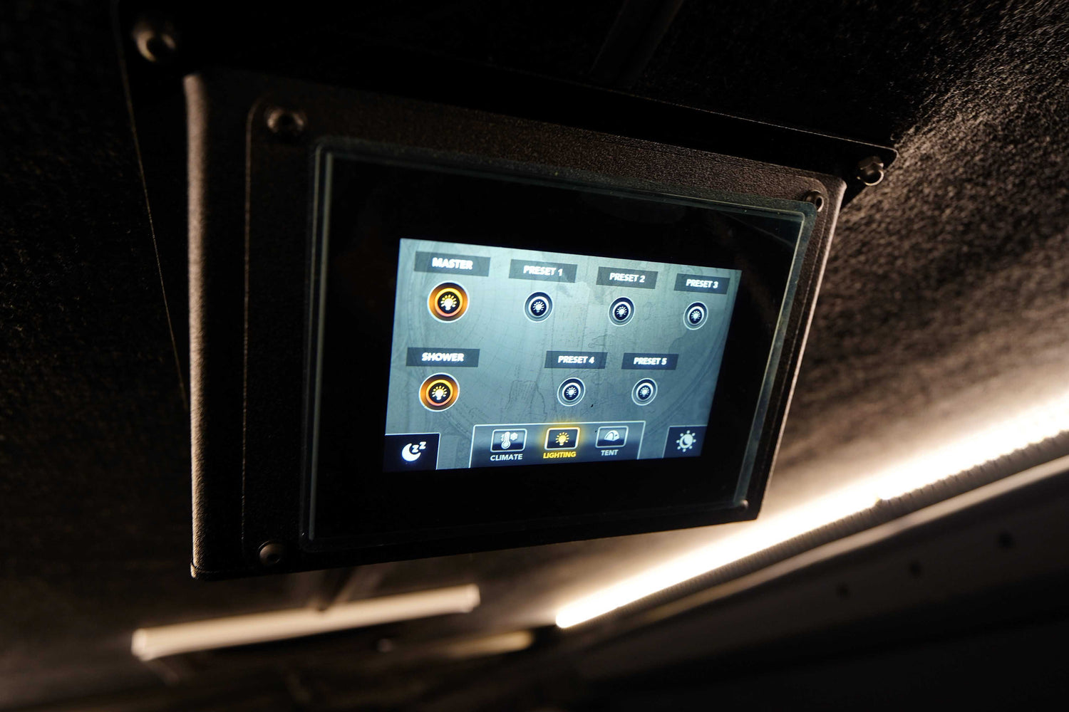 DEAL PENDING! 2025 Storyteller Overland Crew Mode 170