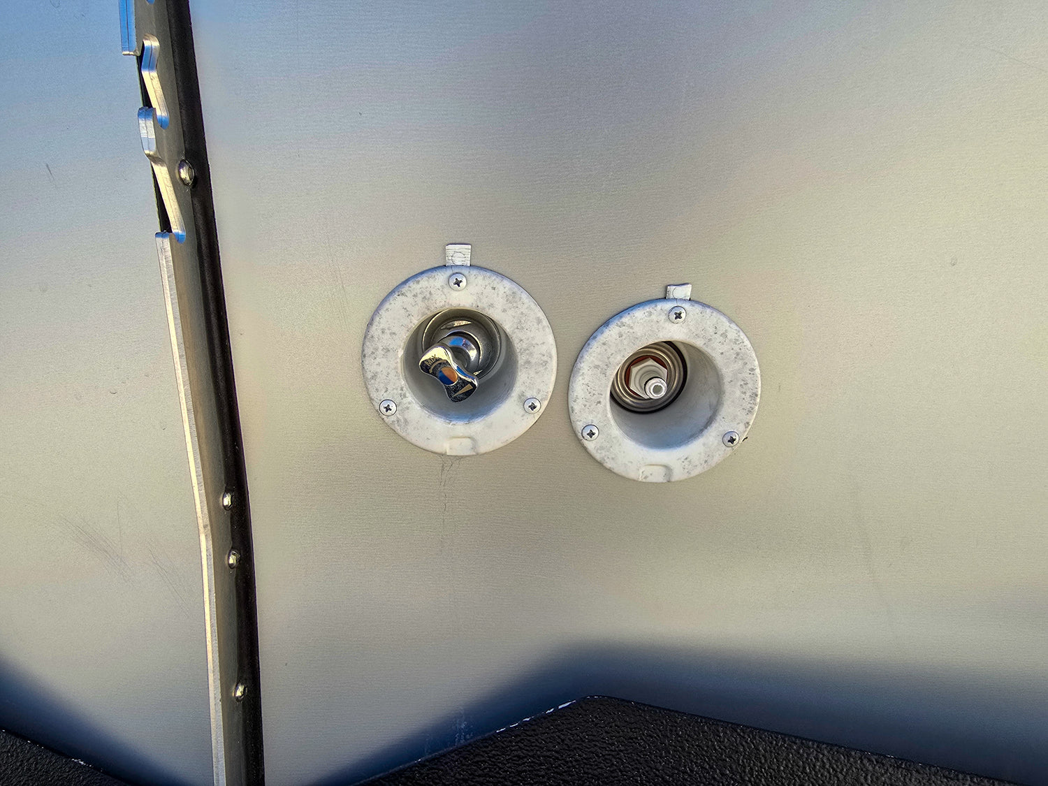 2015 TAXA CRICKET SPORT - Preowned