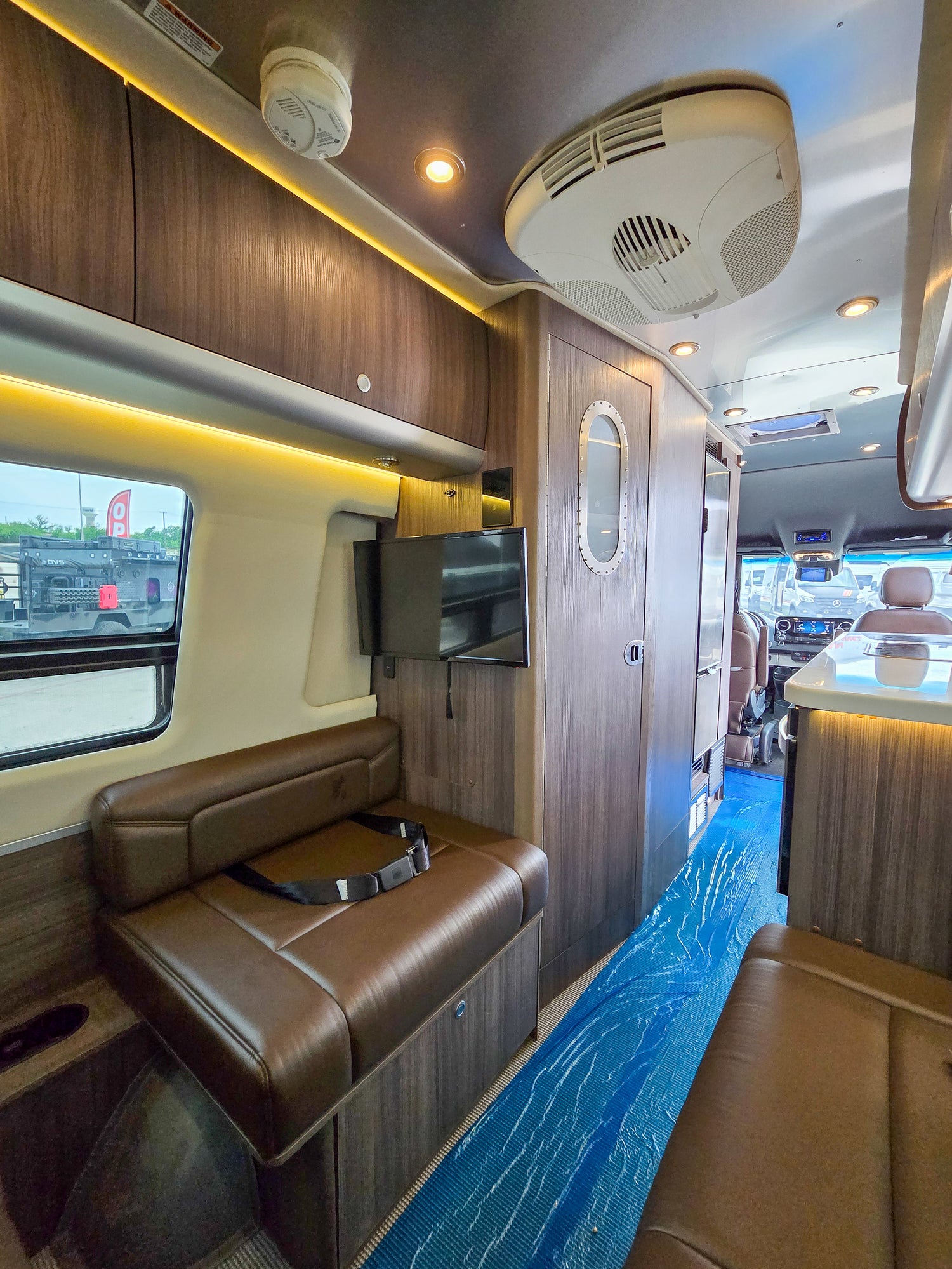 DEAL PENDING! 2021 Airstream Interstate M-24GT - Preowned