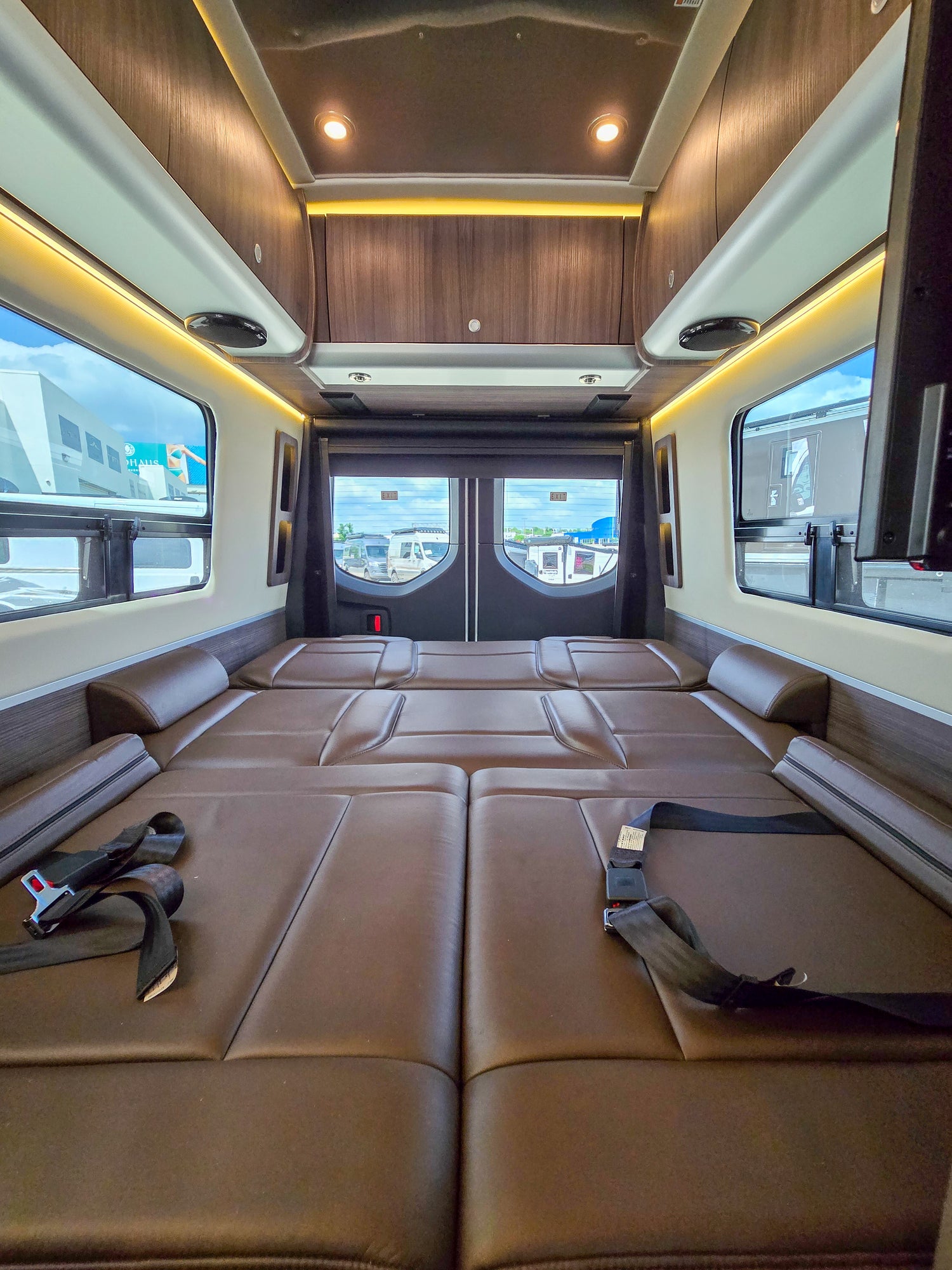 DEAL PENDING! 2021 Airstream Interstate M-24GT - Preowned