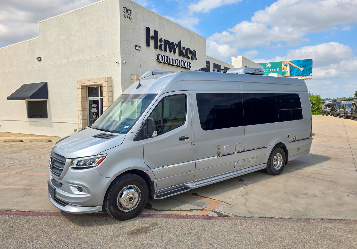 DEAL PENDING! 2021 Airstream Interstate M-24GT - Preowned