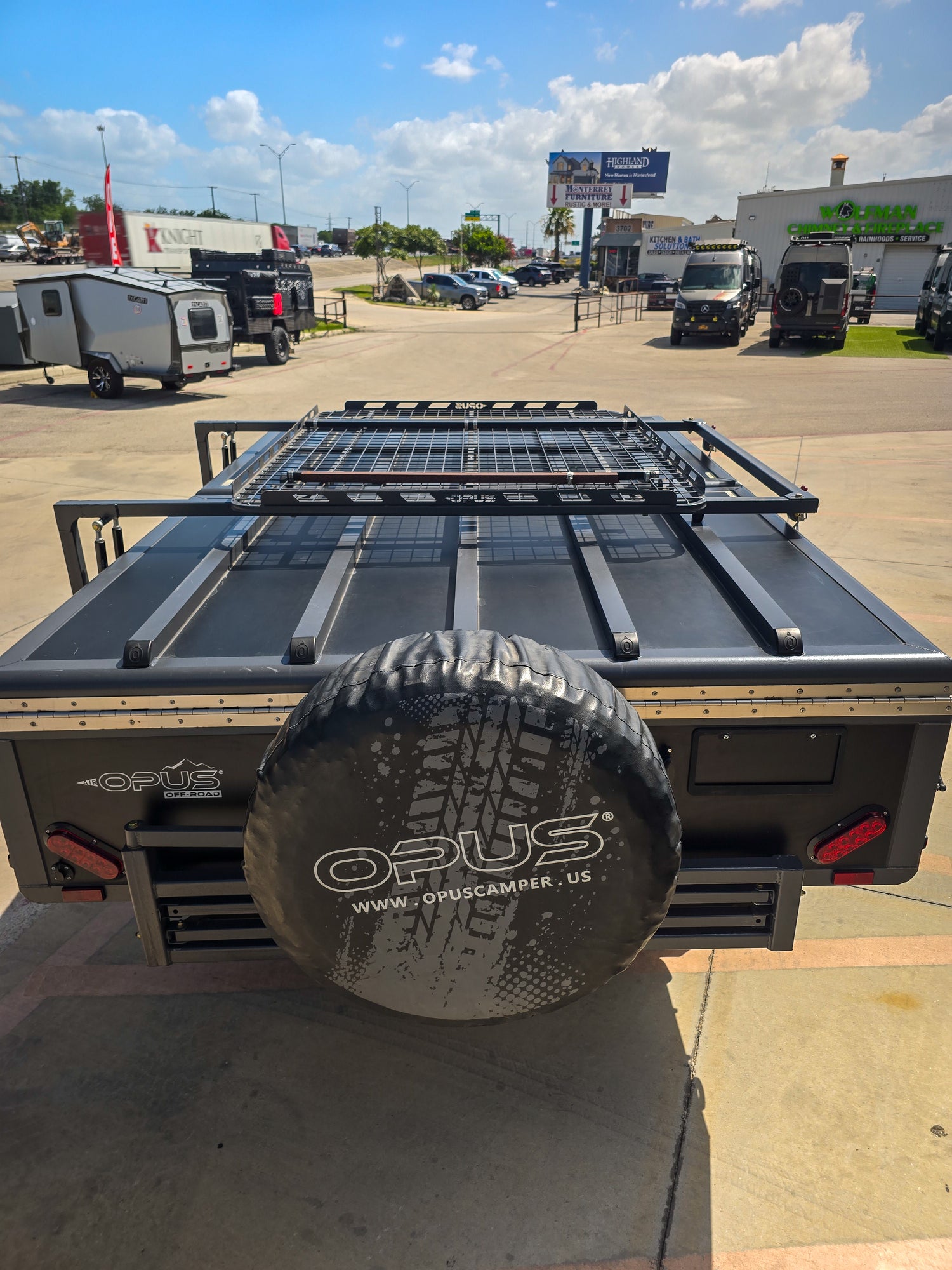 2020 Opus OP4 Trailer - Preowned