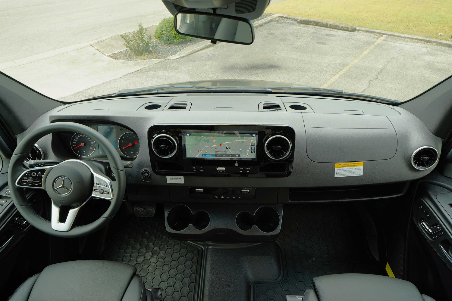 2026 Tiffin GH1 Adventure Bar Starlink Mini Pro, Upgraded Battery System, and Upgraded Audio
