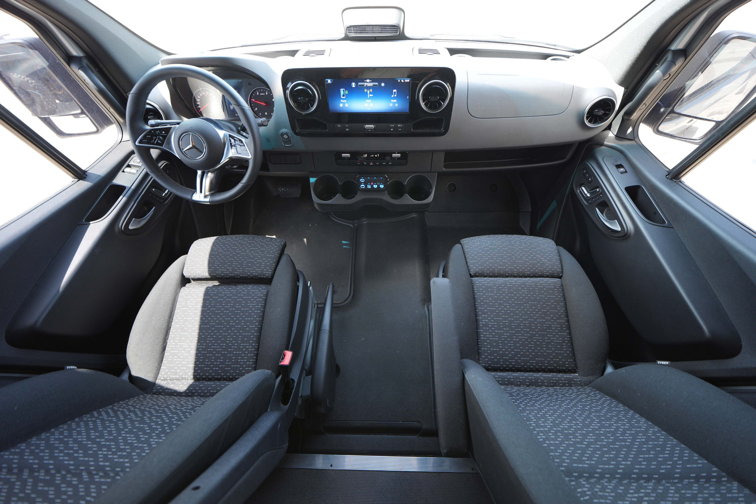 2025 Mercedes Sprinter 2500 - Preowned