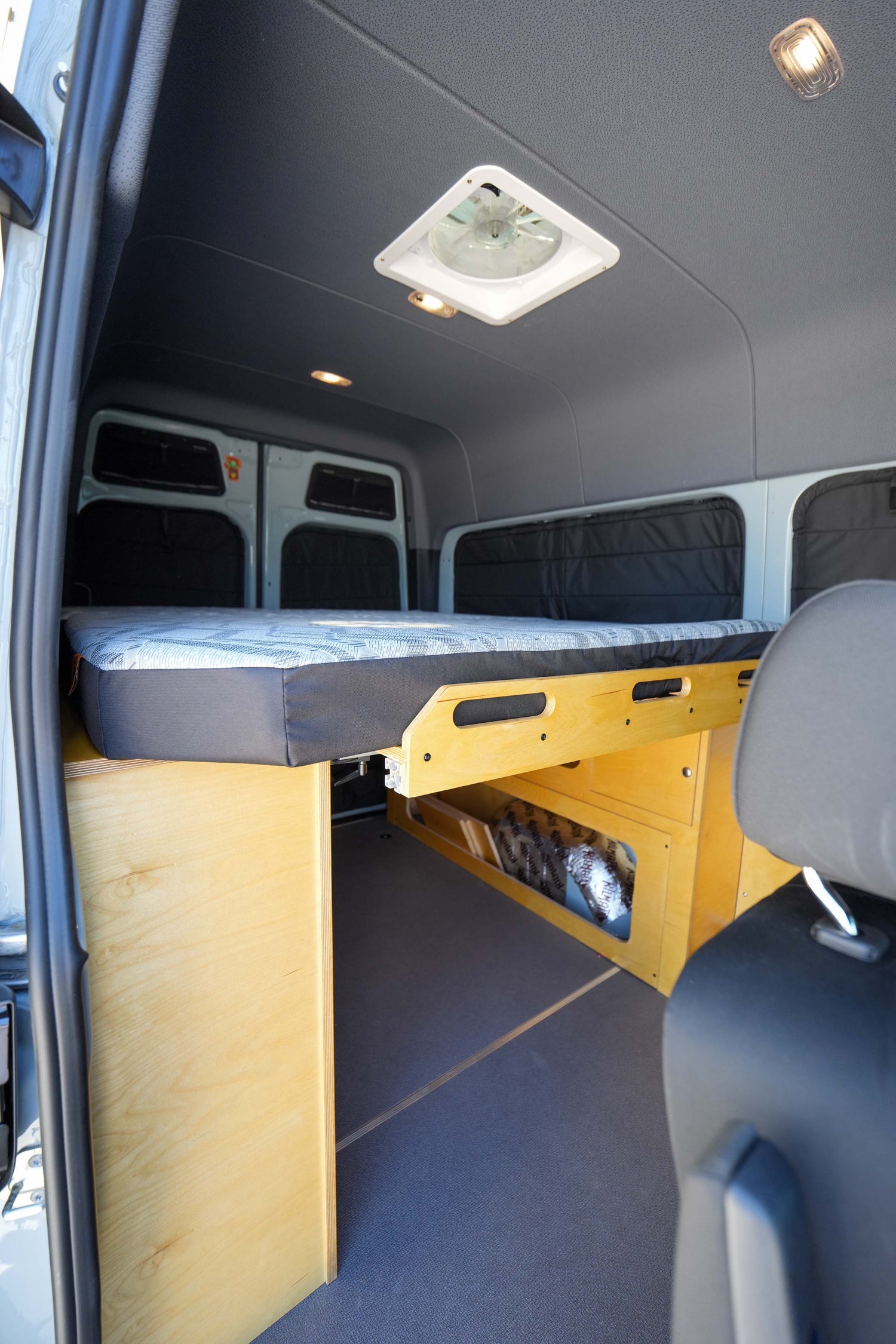 2025 Mercedes Sprinter 2500 - Preowned