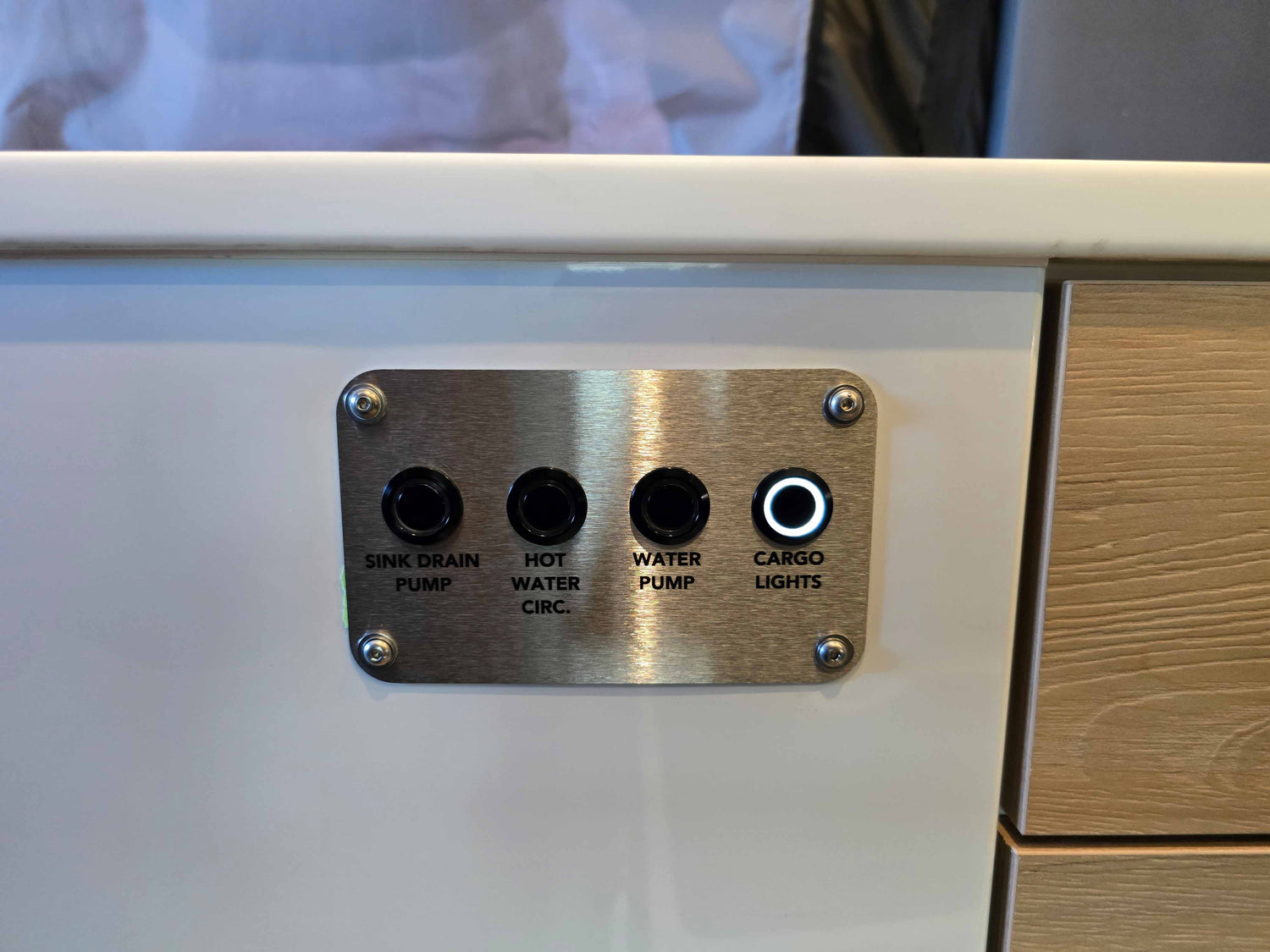 2025 STORYTELLER CLASSIC MODE OG (ARCTIC WHITE)