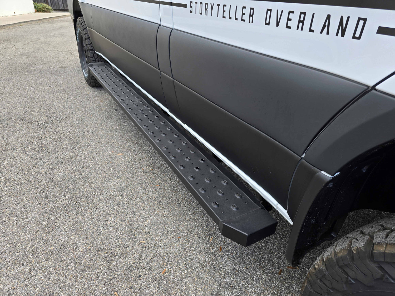 2025 STORYTELLER CLASSIC MODE OG (ARCTIC WHITE)