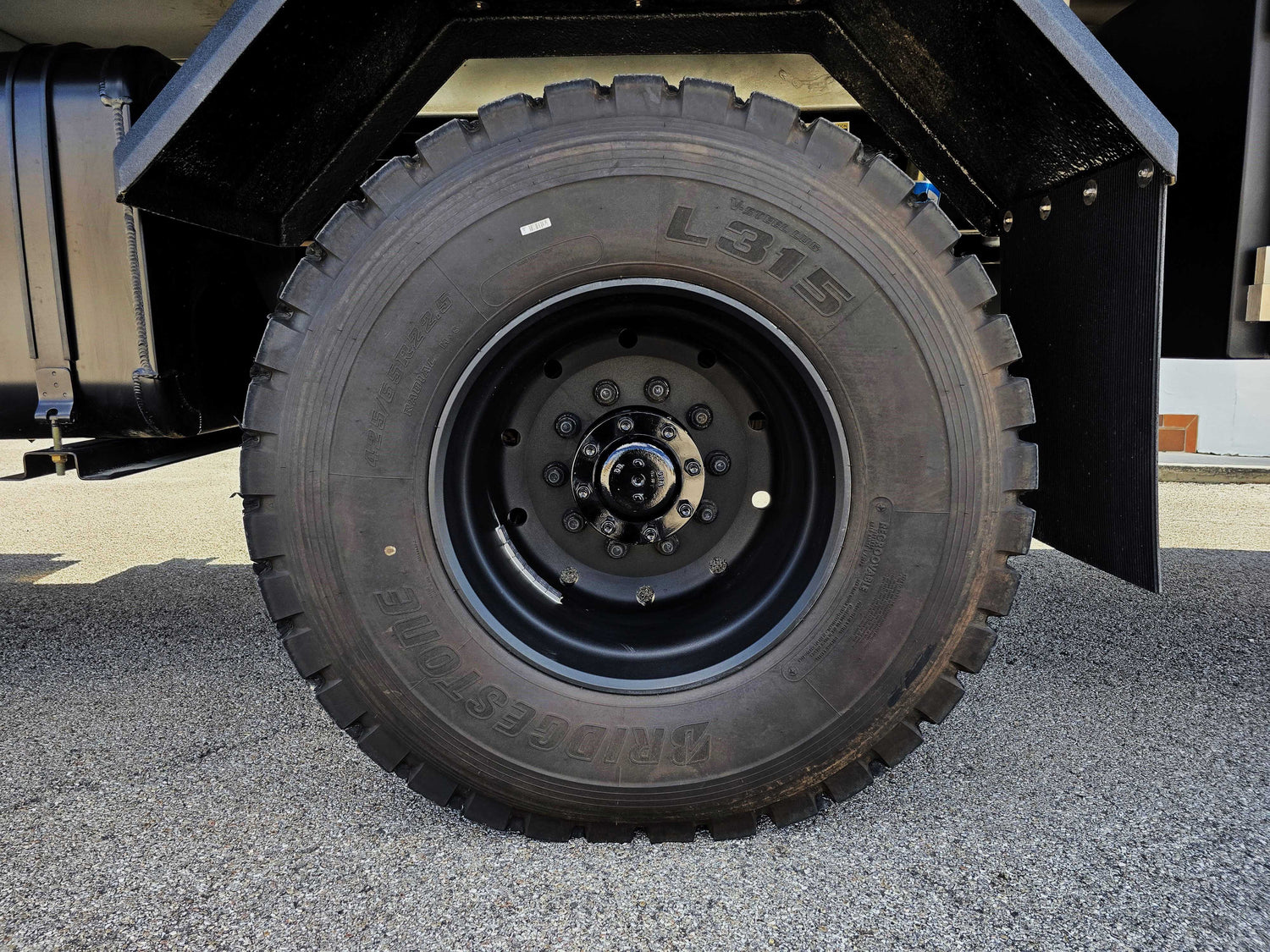 2025 Stoyteller Overland GXV EPIC