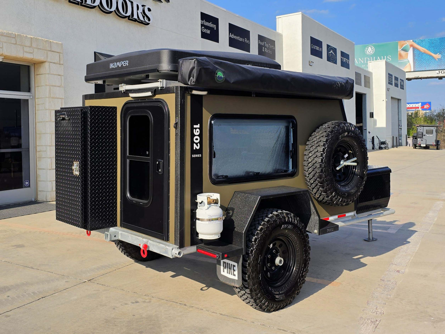 2025 Pike 1902 - Preowned