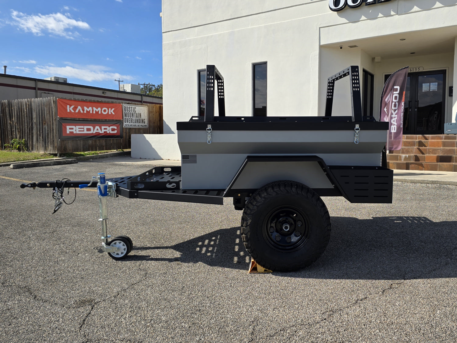 SALE PENDING! 2025 Rustic Mountain Overland Patrol XC - SHOW DEMO SALE!!