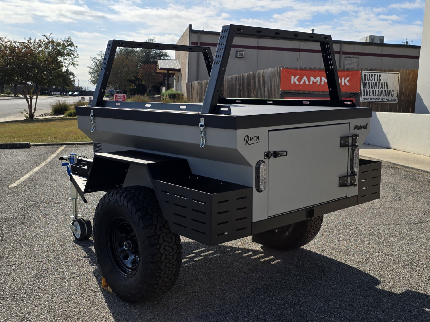 SALE PENDING! 2025 Rustic Mountain Overland Patrol XC - SHOW DEMO SALE!!