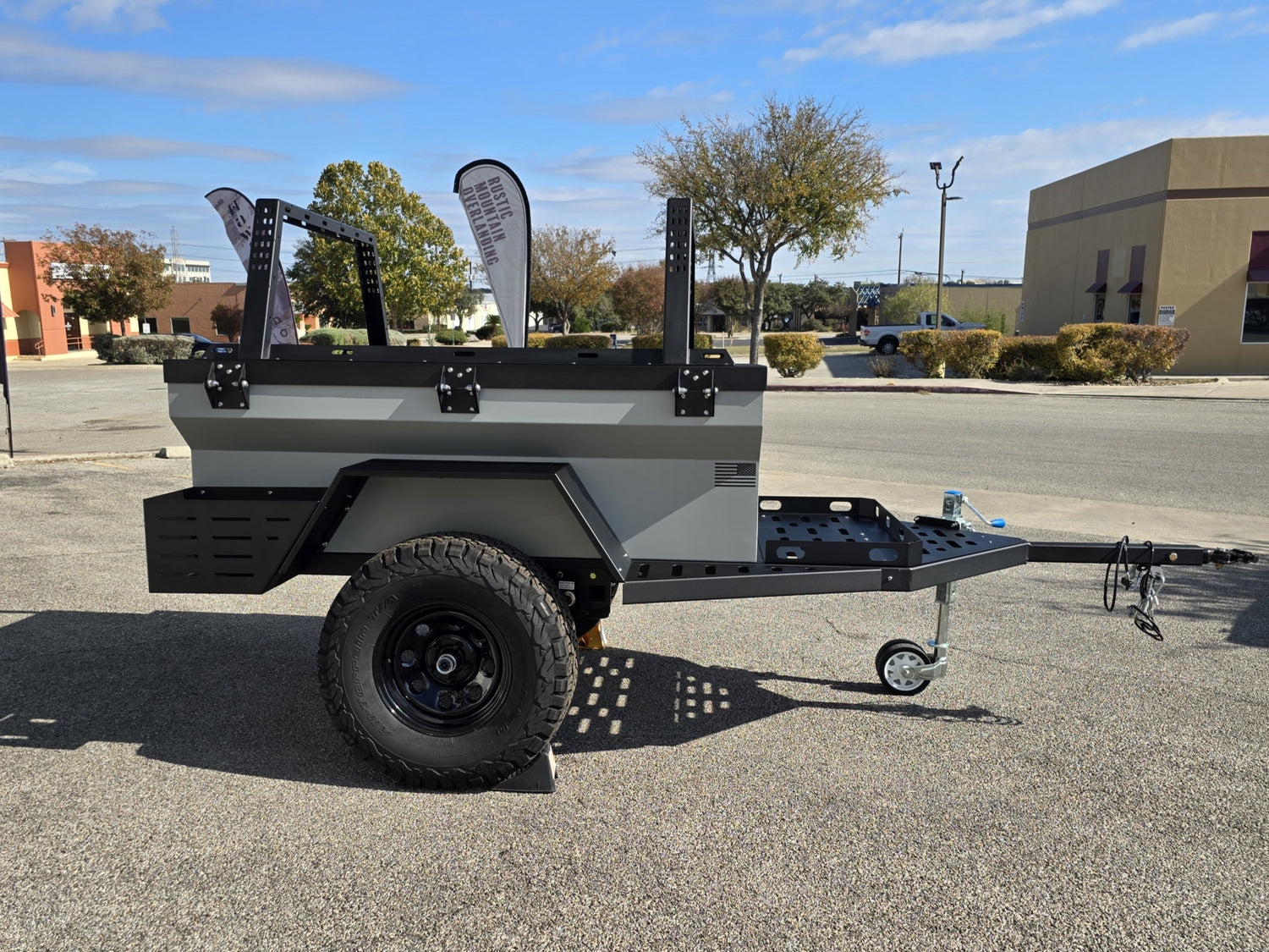 SALE PENDING! 2025 Rustic Mountain Overland Patrol XC - SHOW DEMO SALE!!
